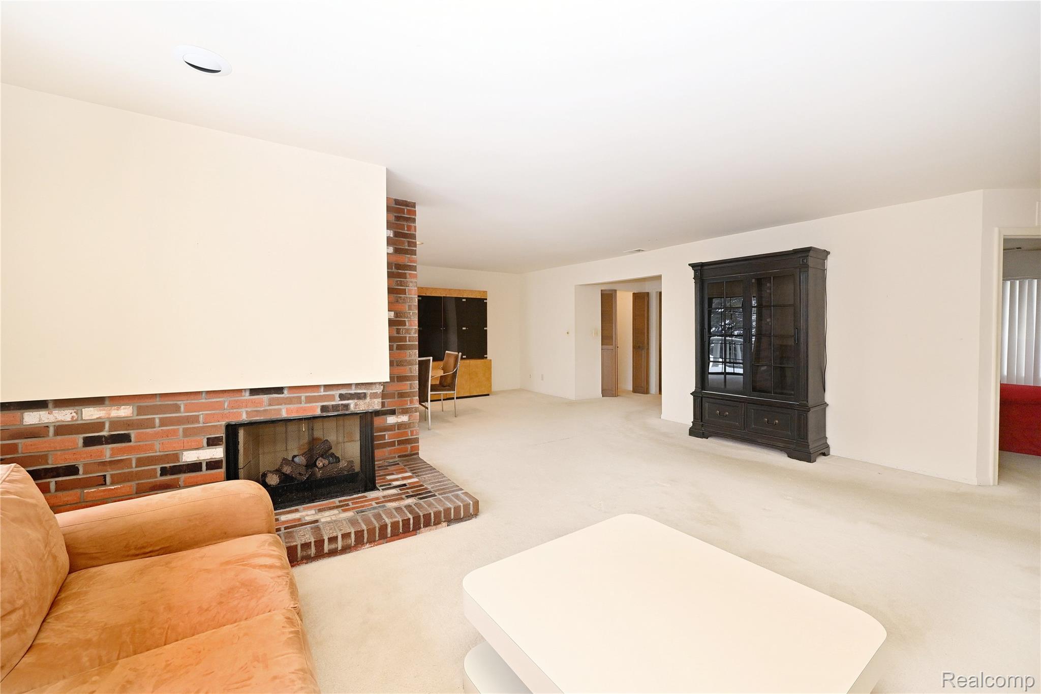 6011 Pebble Lane Court