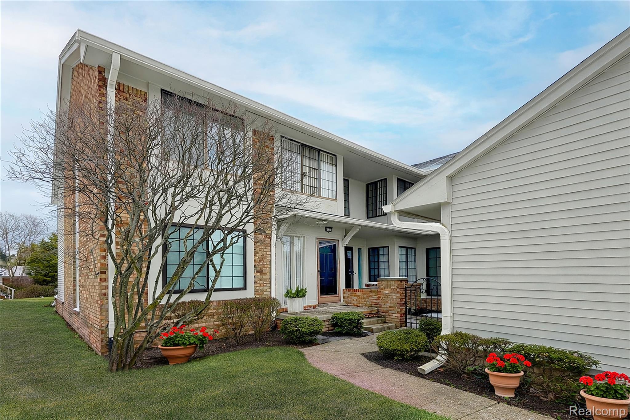 6011 Pebble Lane Court West Bloomfield Charter Township Oakland MICHIGAN