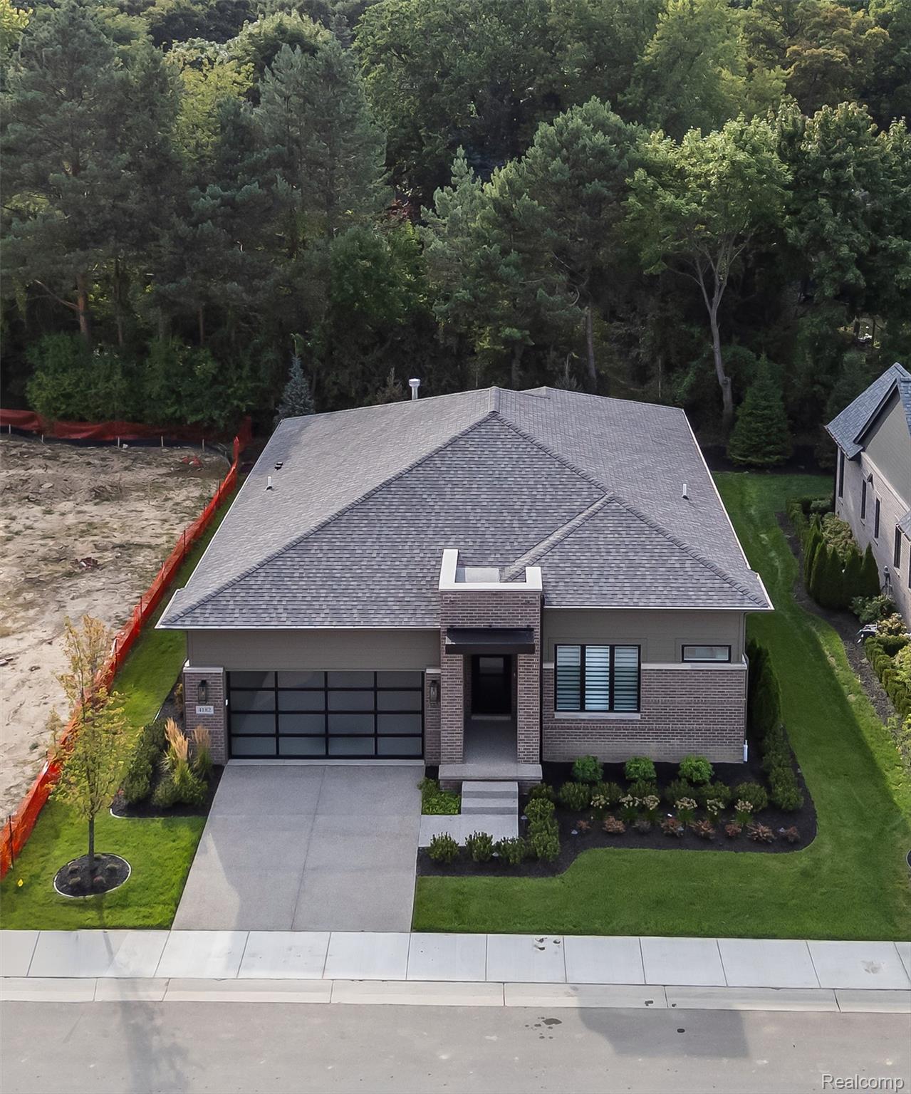 4182 Prescott Park Circle