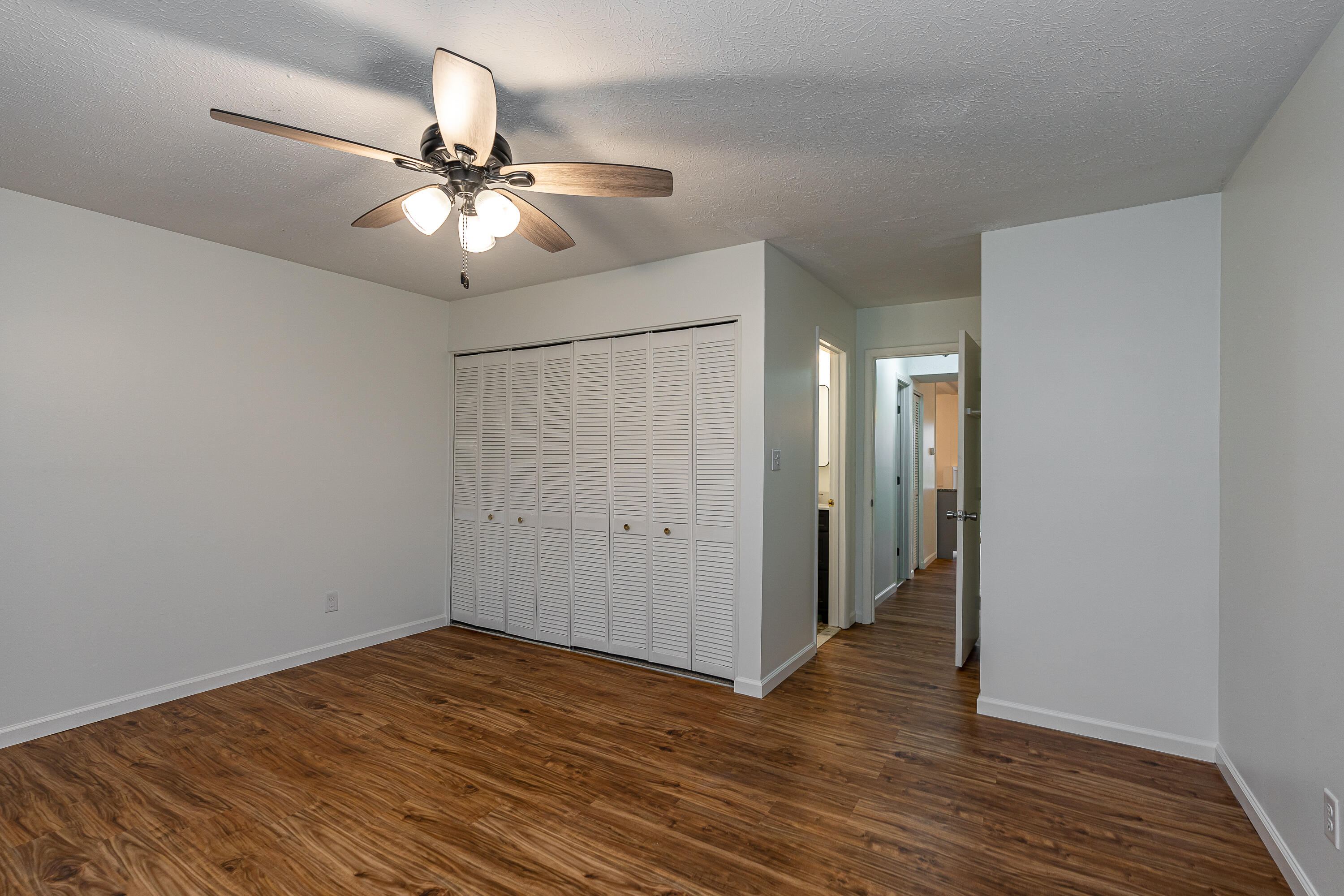 421 Redding Road, 116