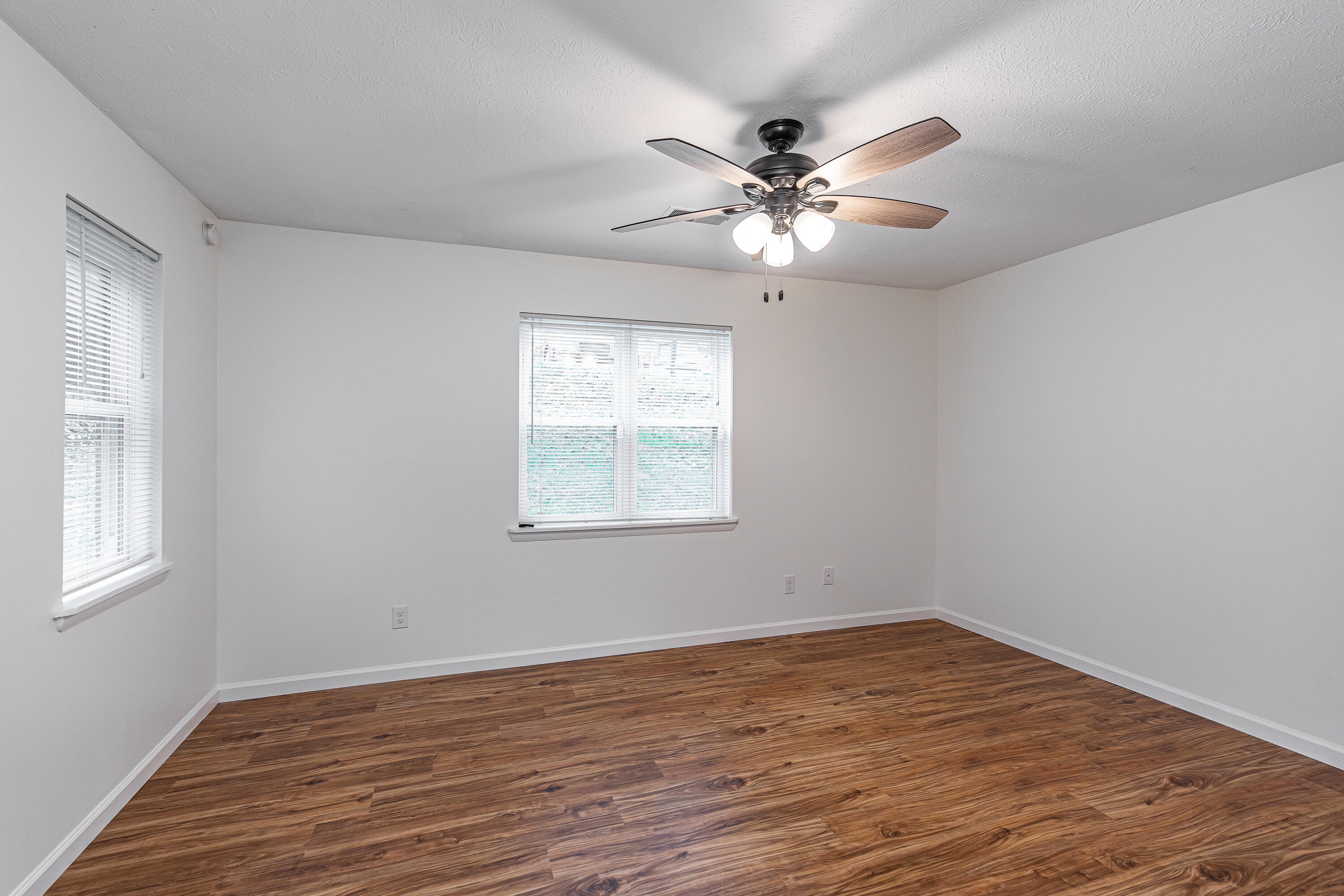 421 Redding Road, 116