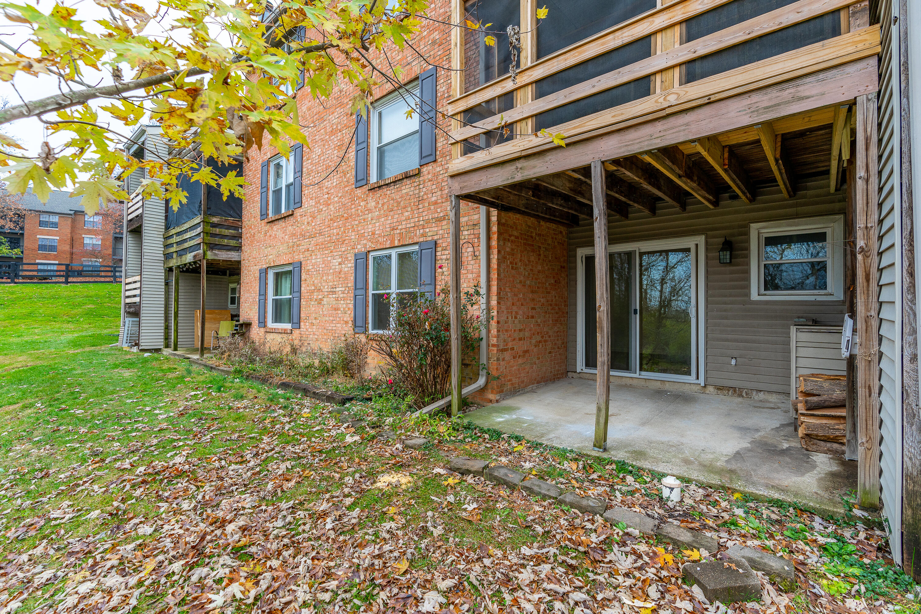 421 Redding Road, 116