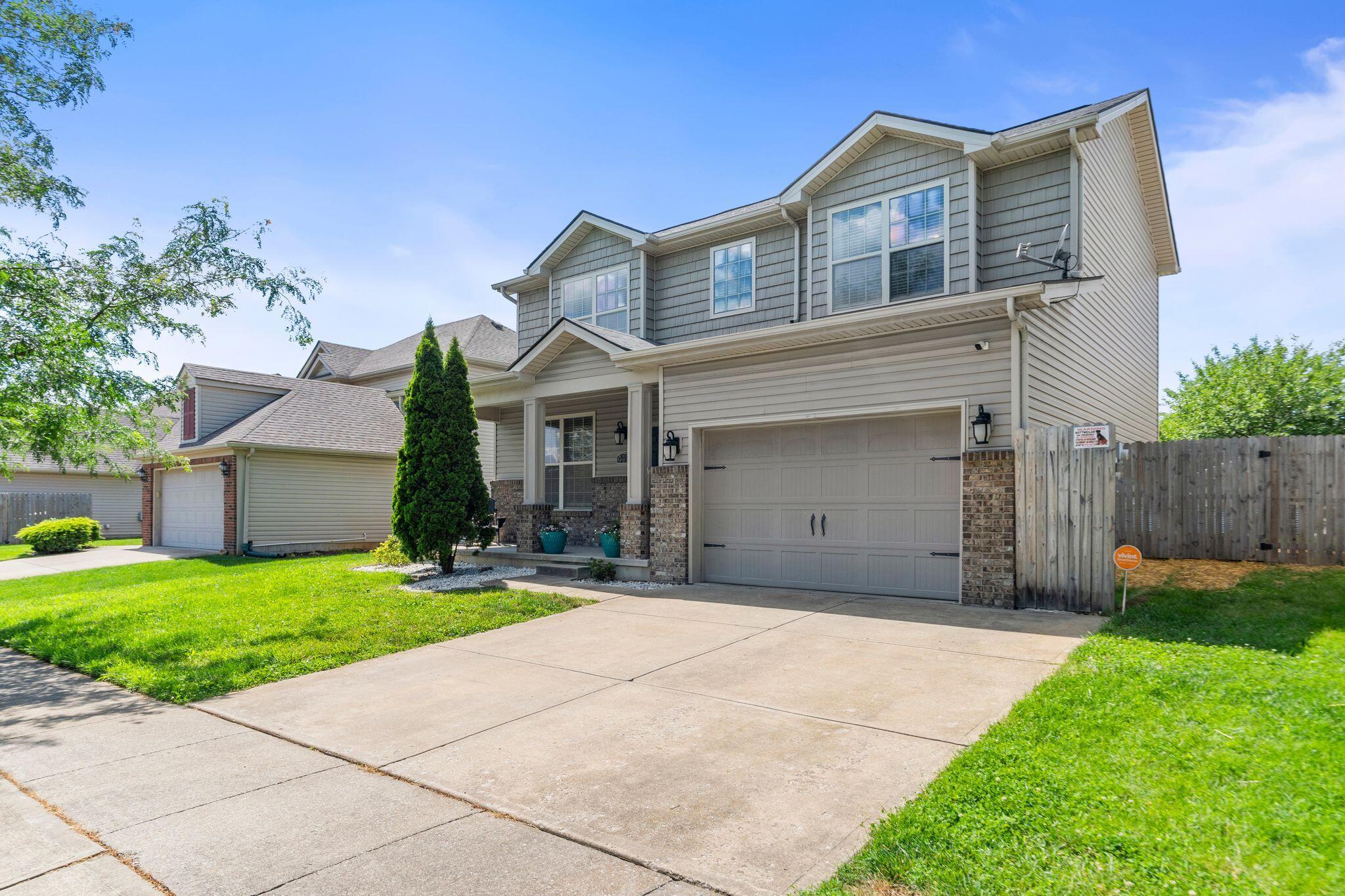 449 Julia Way