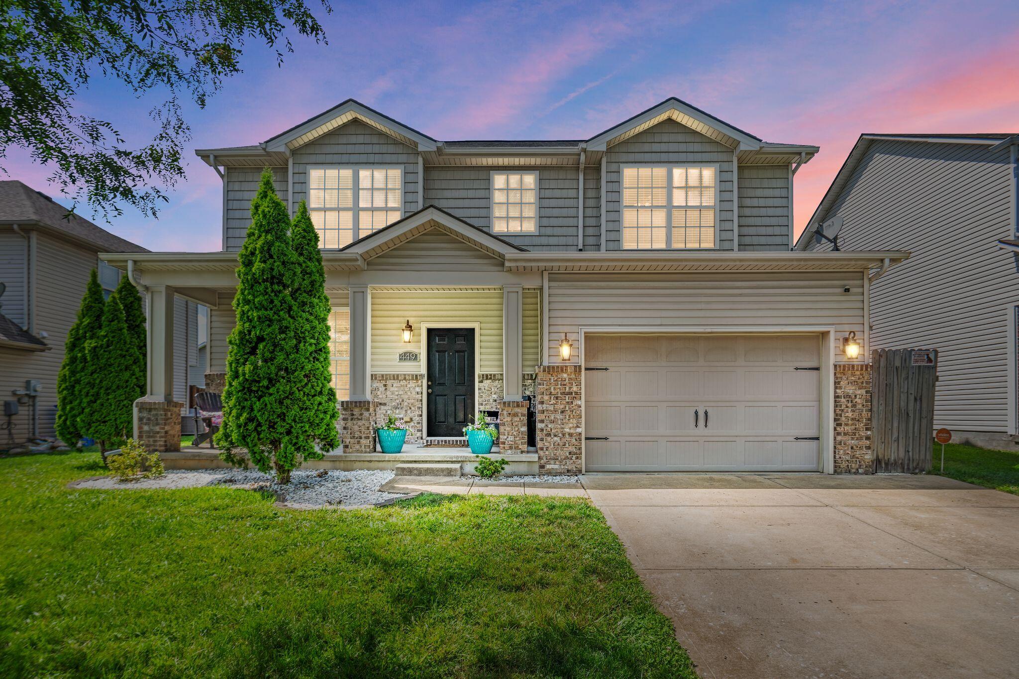 449 Julia Way