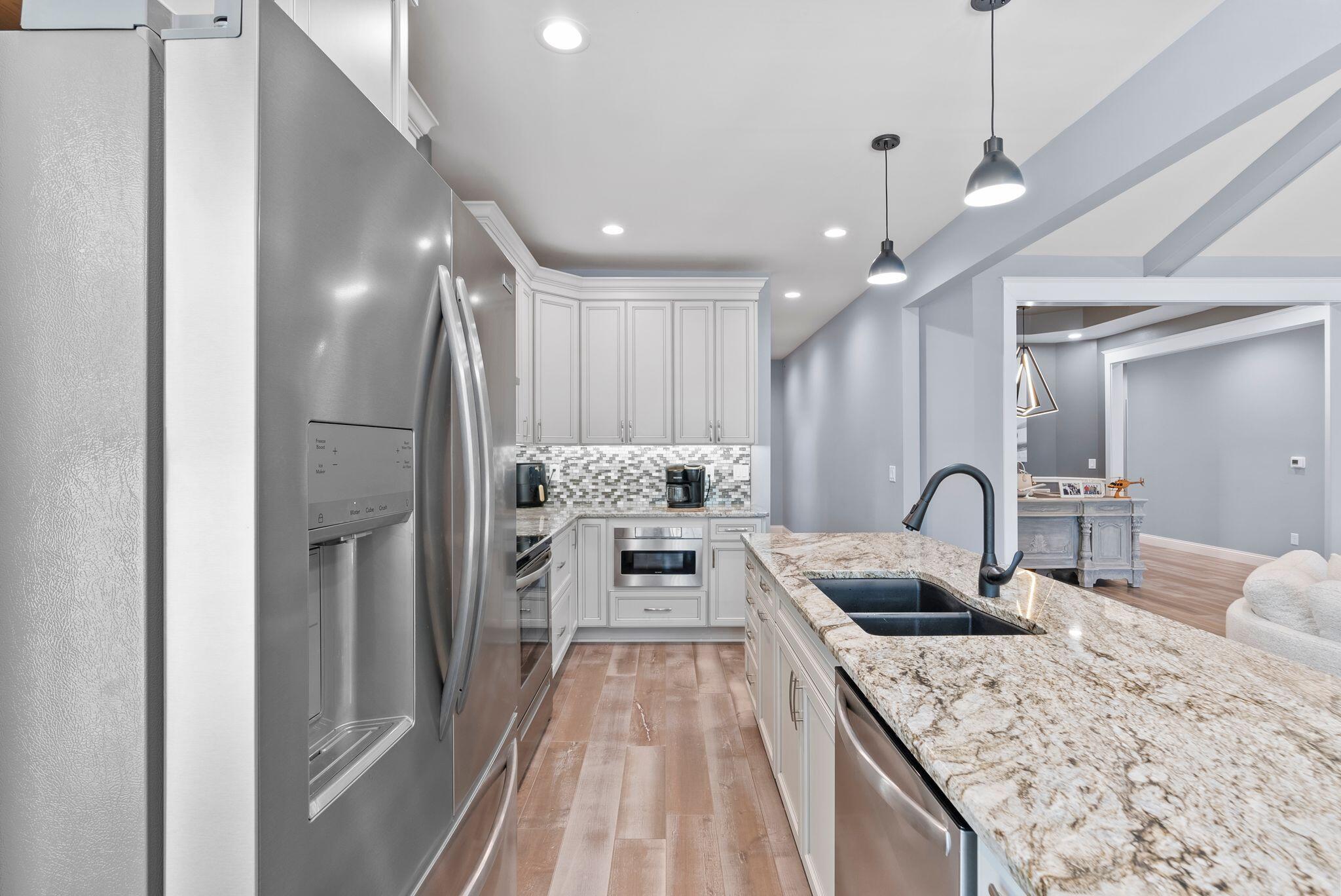 516 Shagbark Trail