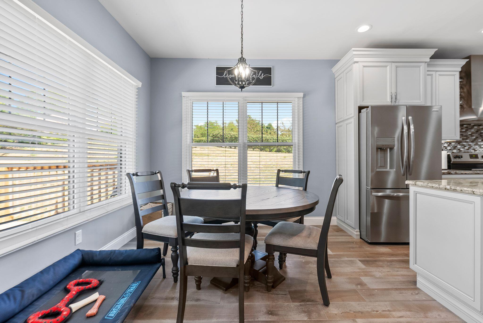 516 Shagbark Trail