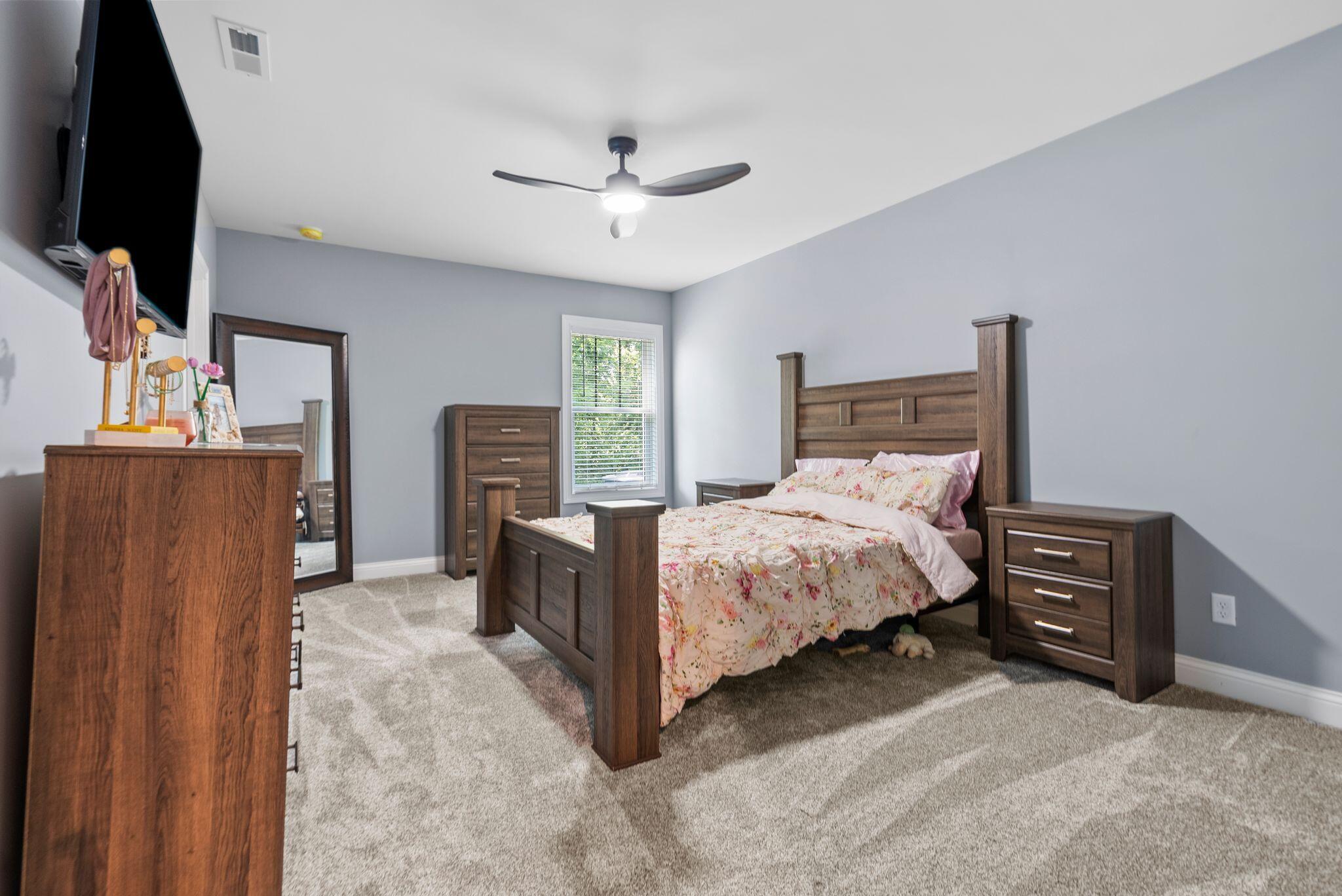 516 Shagbark Trail