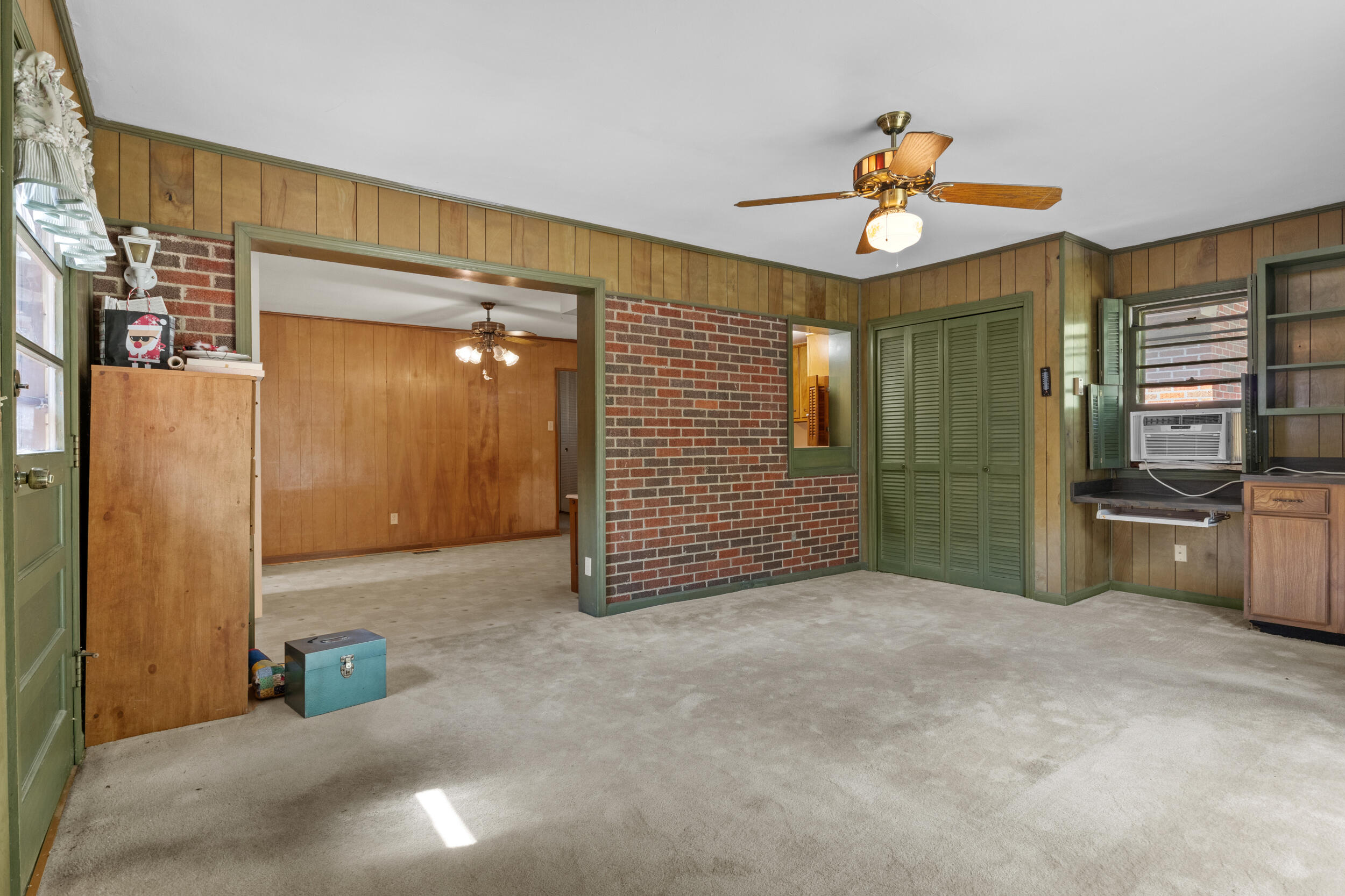 3526 Greentree Road