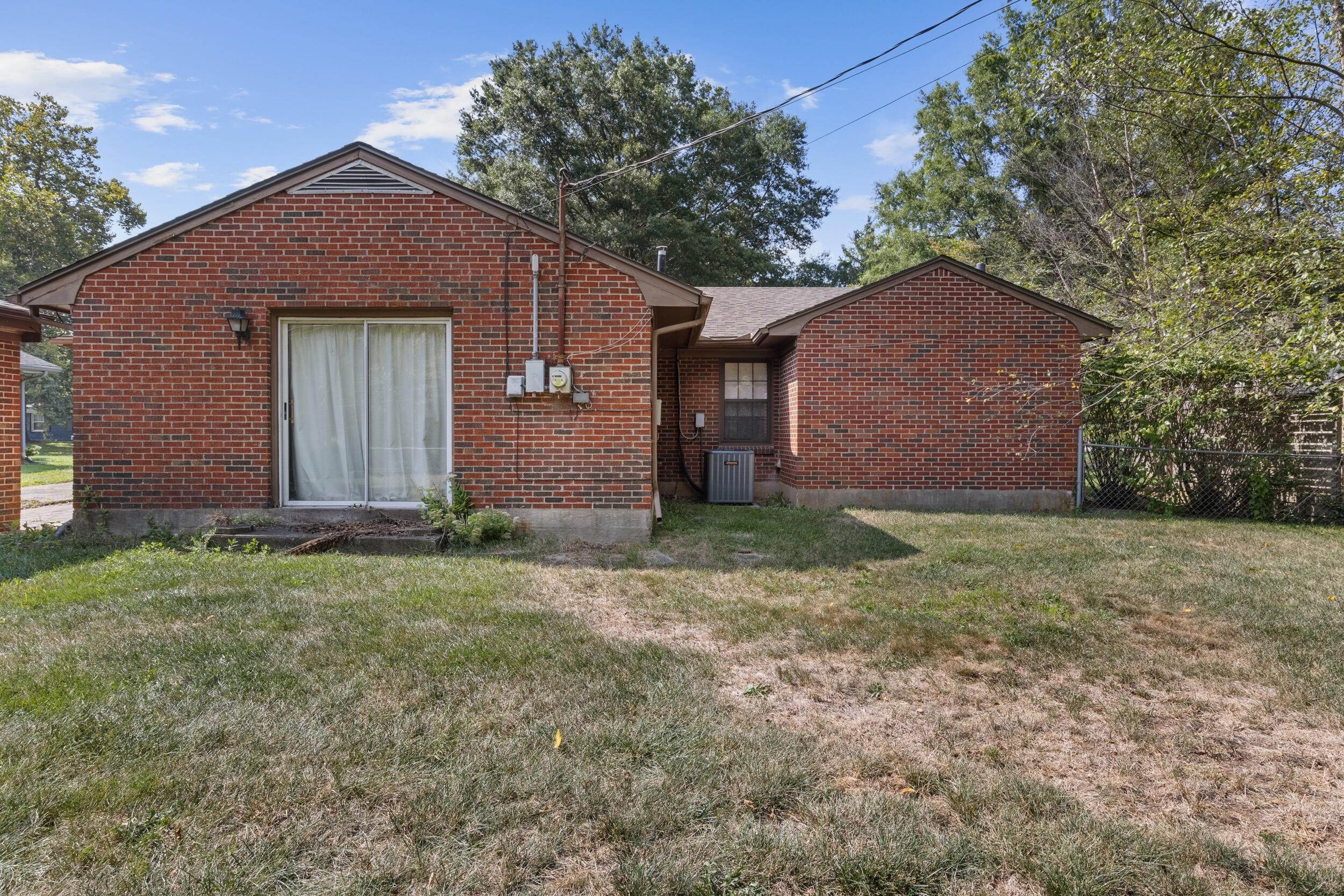 3526 Greentree Road