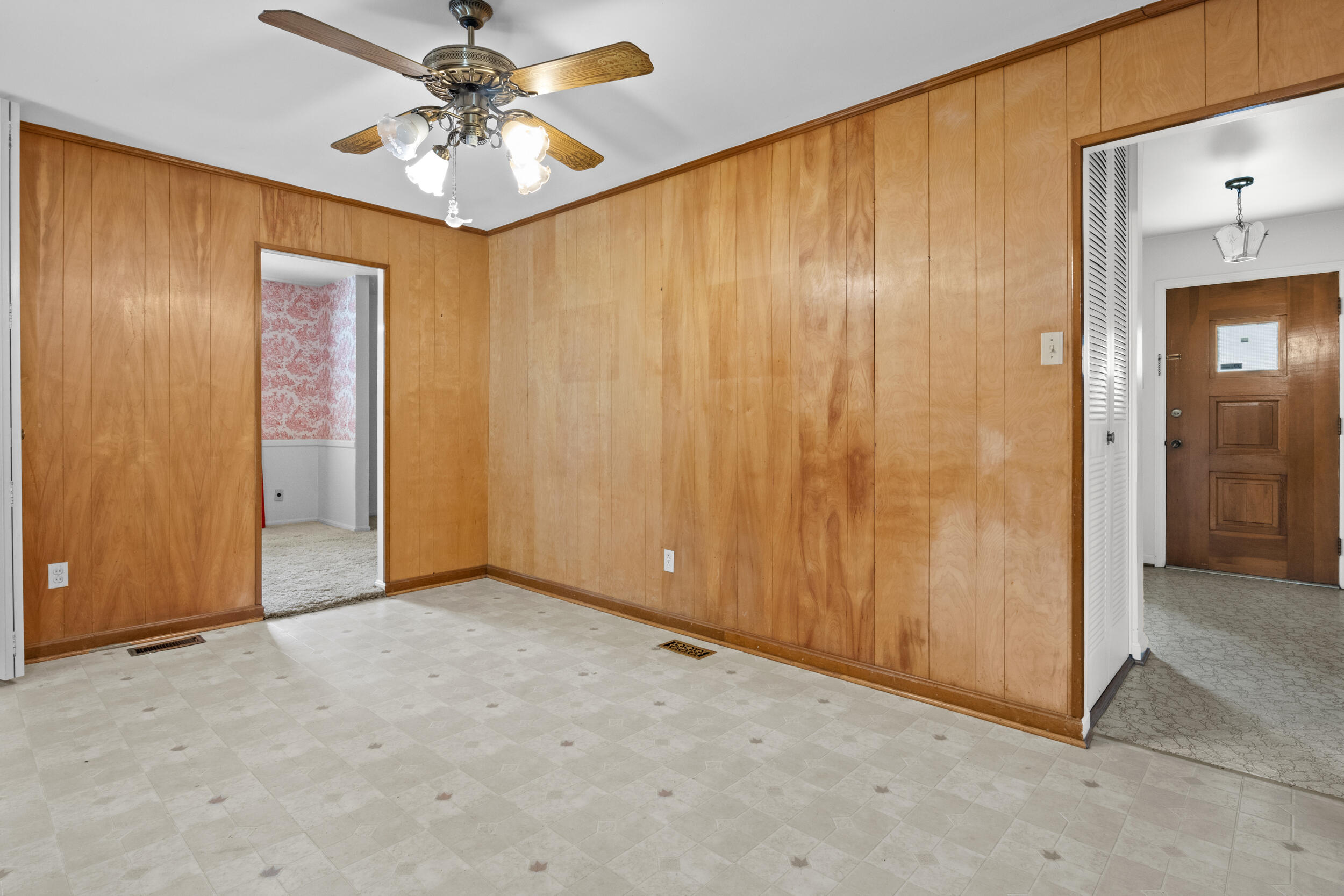 3526 Greentree Road
