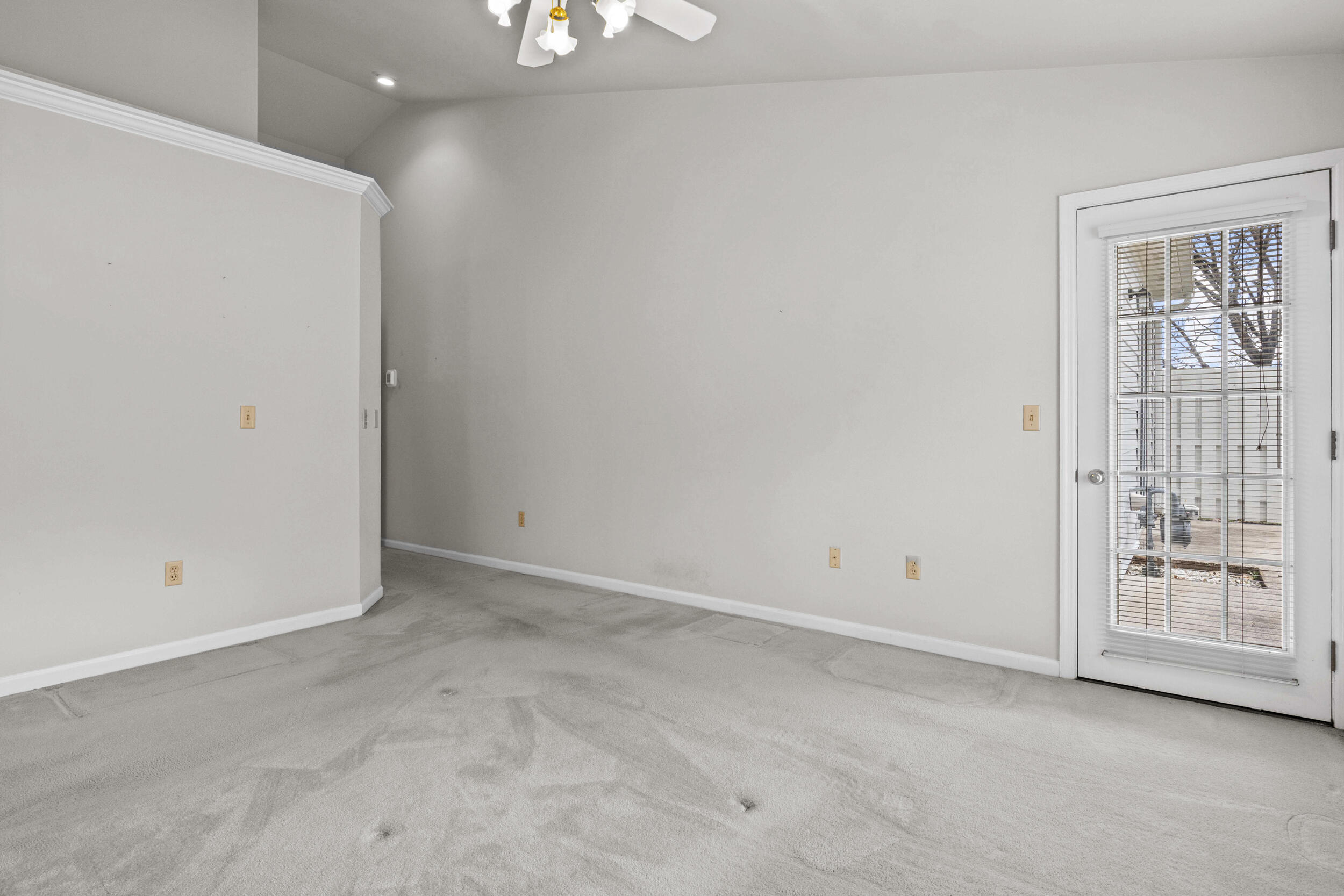 1057 Palmer Court