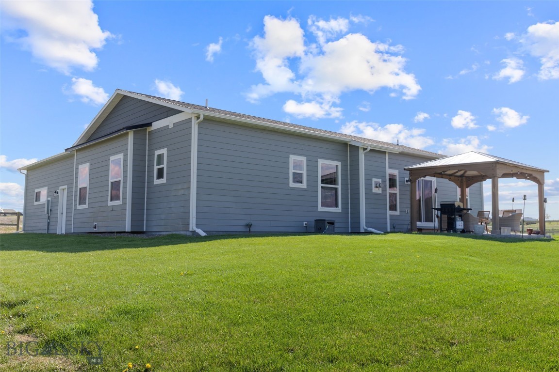6 Wild Rye Place