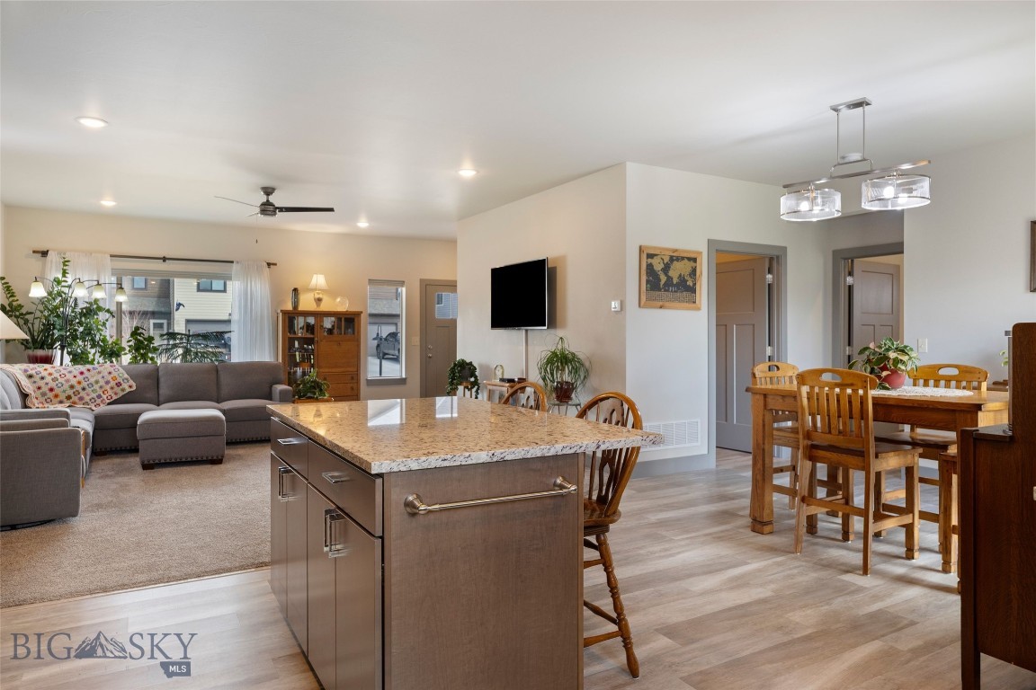 1308 Scooter Lane