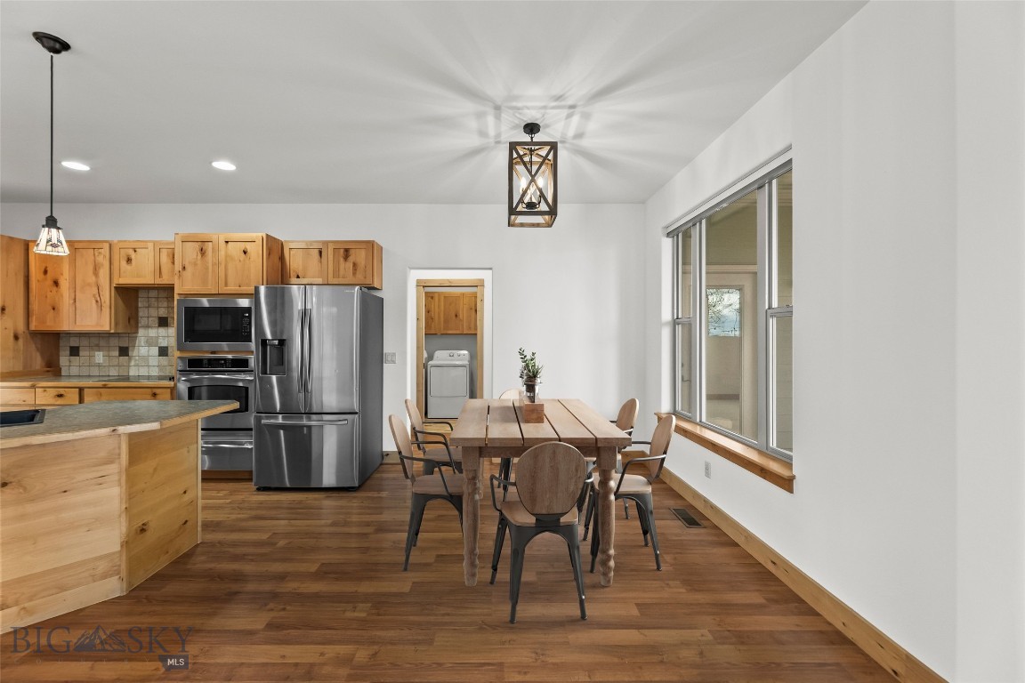 1205 New Holland Drive