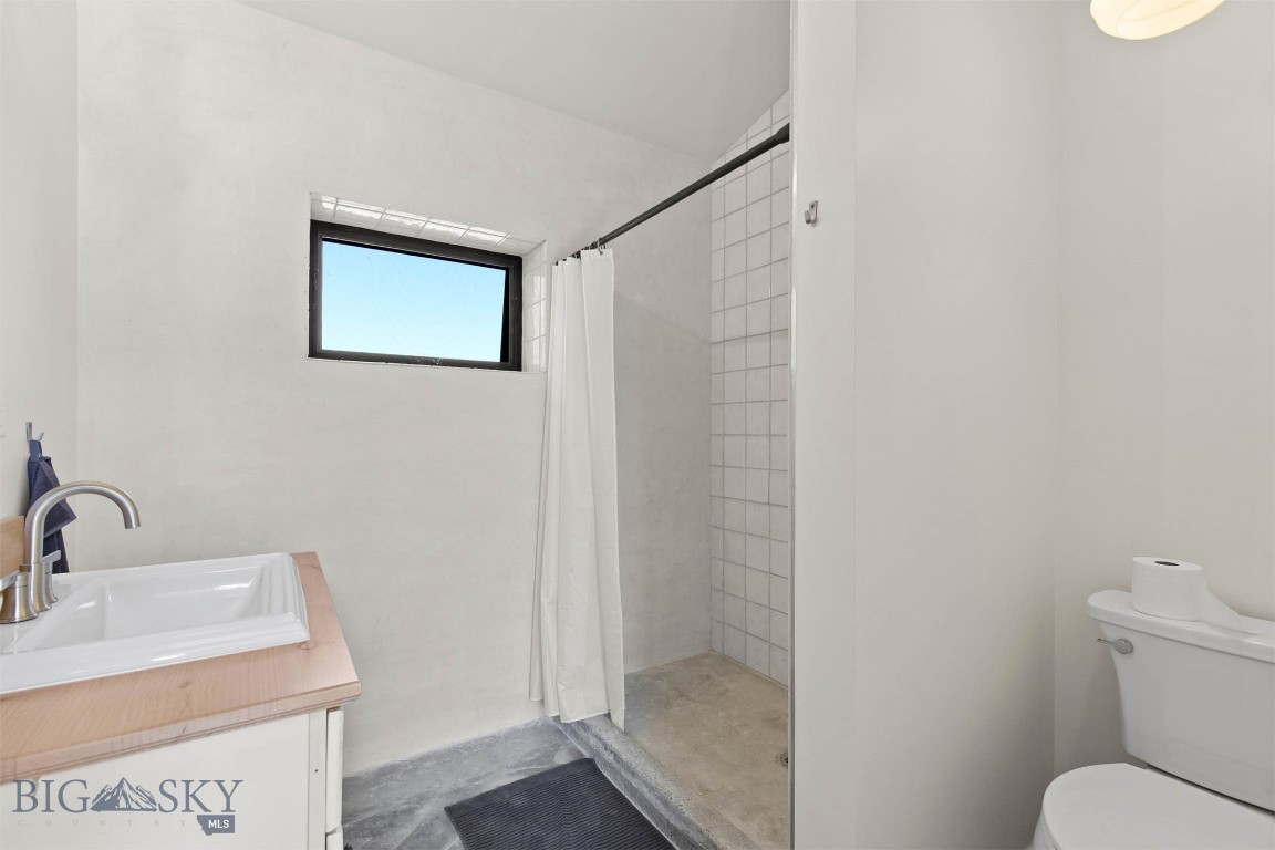 11893 Antelope Valley Road