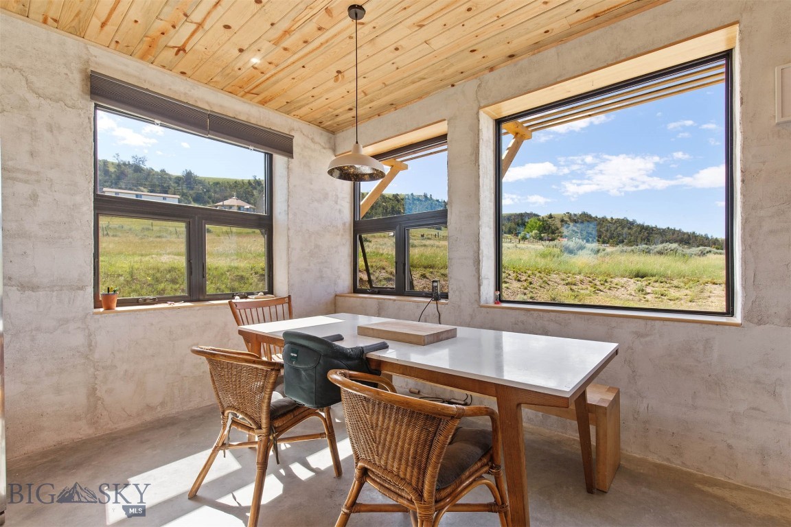 11893 Antelope Valley Road