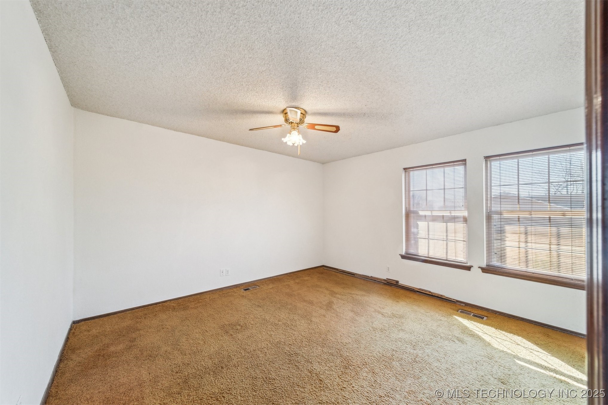 2505 S 130th East Avenue