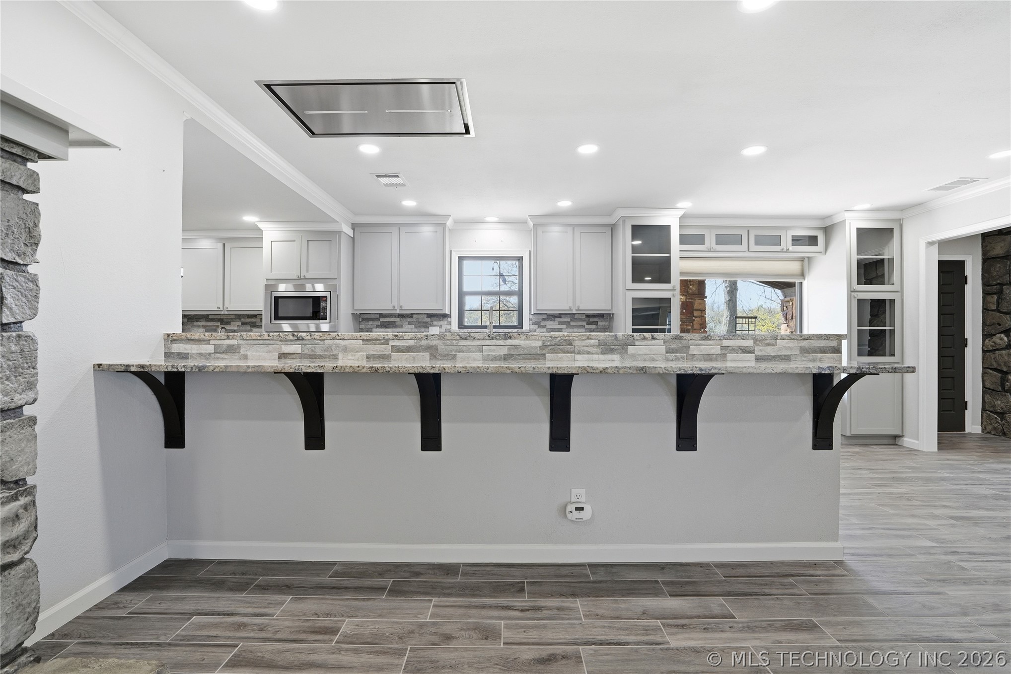17501 W 151st Street S