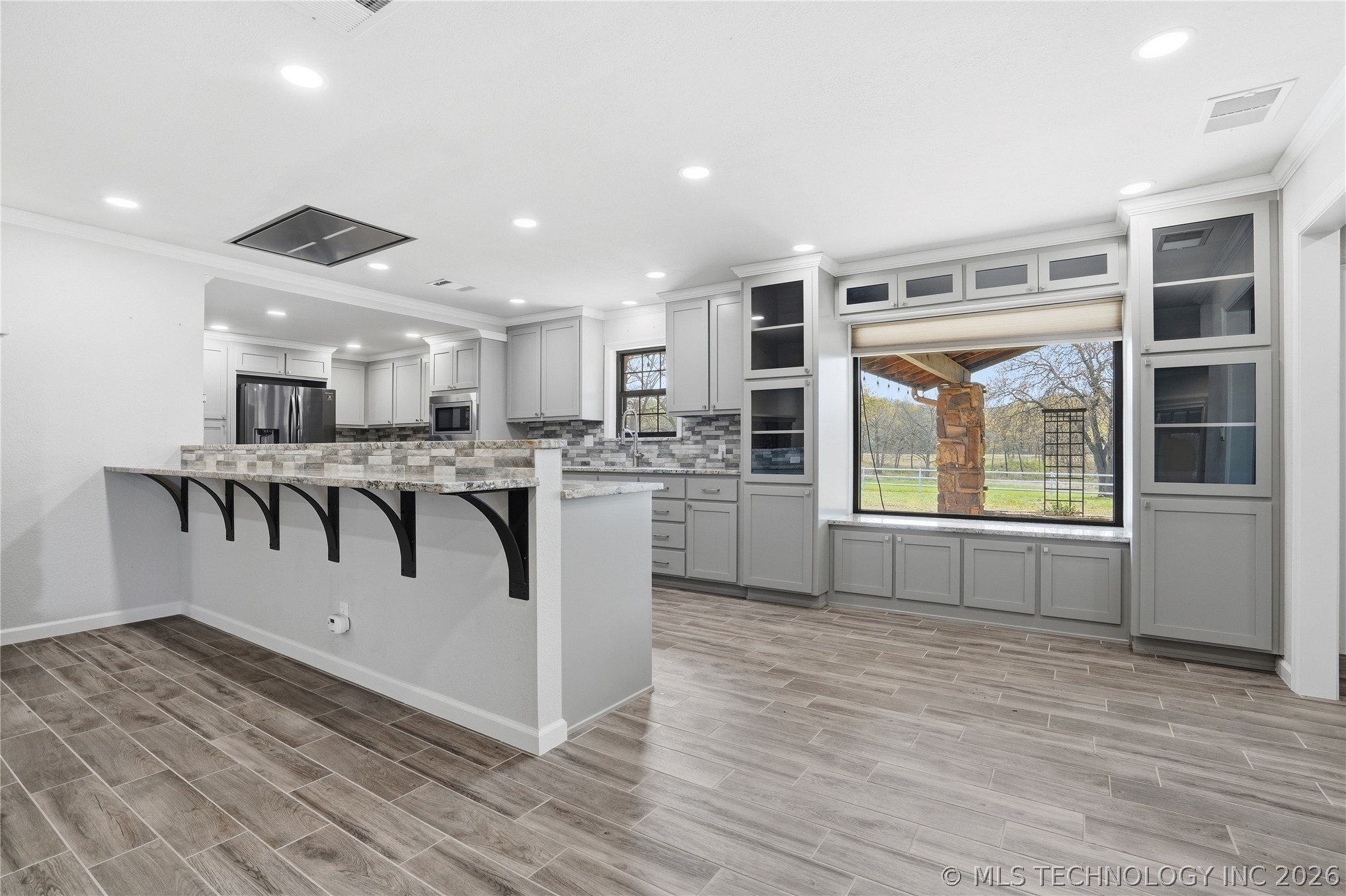 17501 W 151st Street S