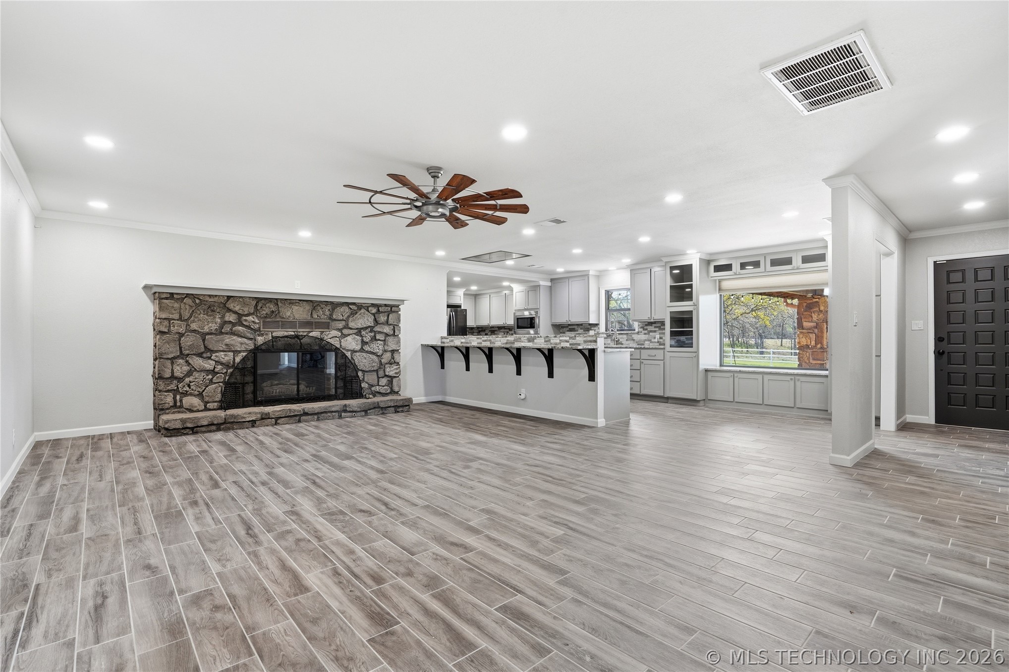 17501 W 151st Street S