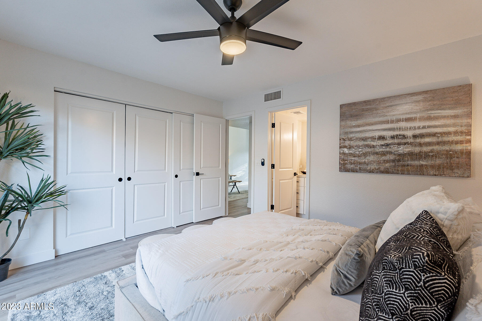14002 N 49TH Avenue Unit: 1052