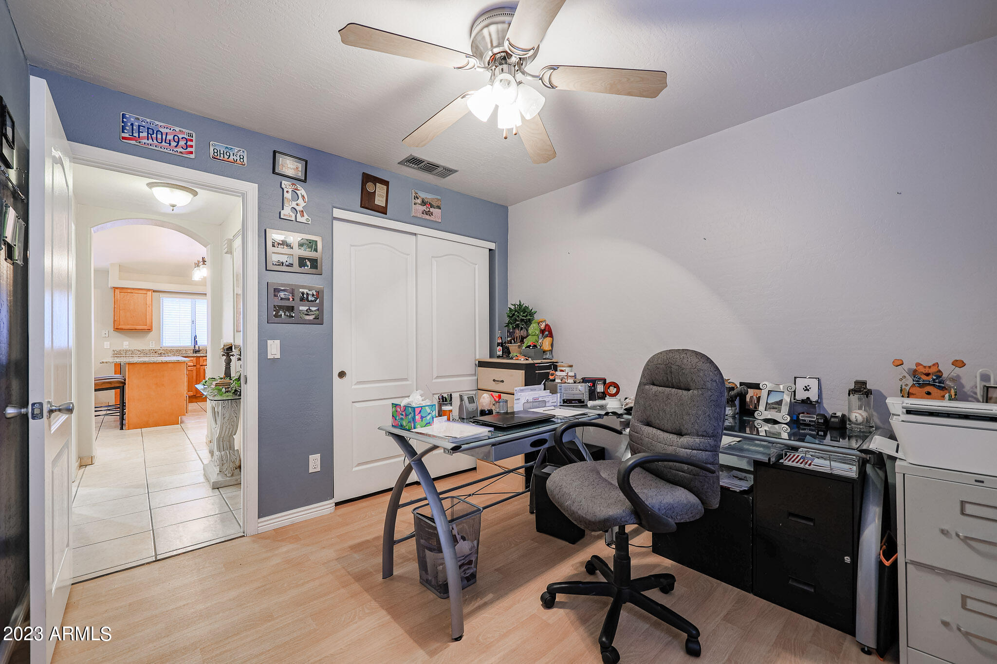 110 W ROSEMONTE Drive