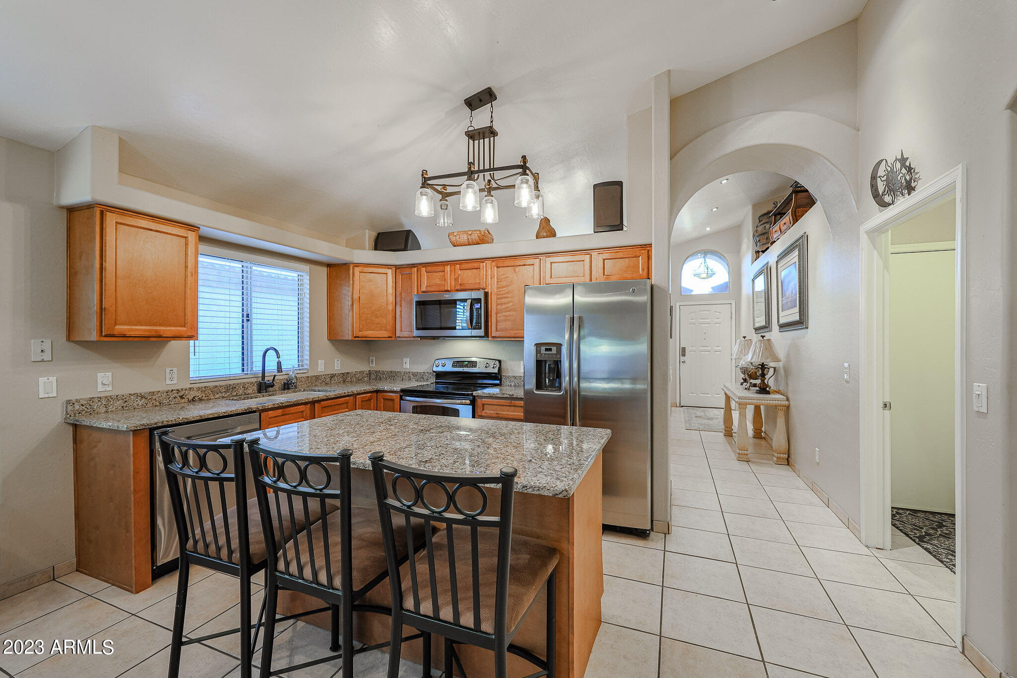 110 W ROSEMONTE Drive