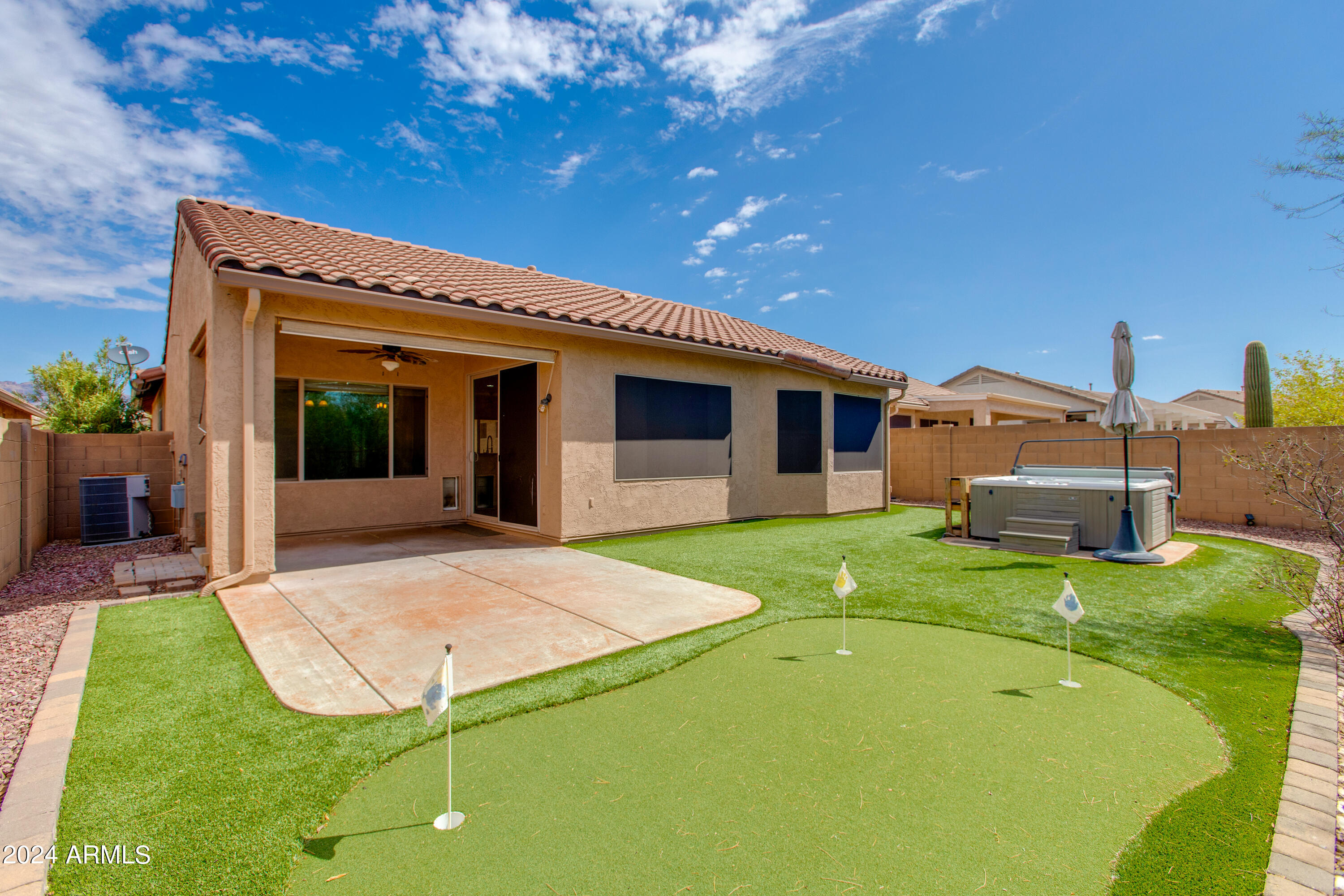 9985 E LEGEND Court