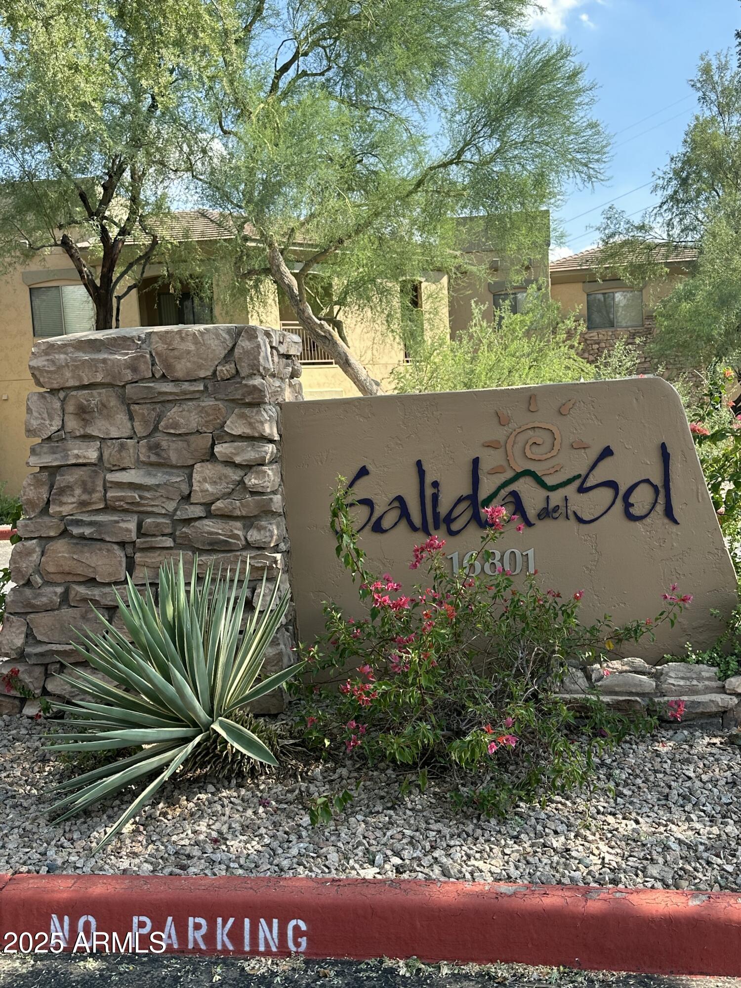 16801 N 94TH Street 2061