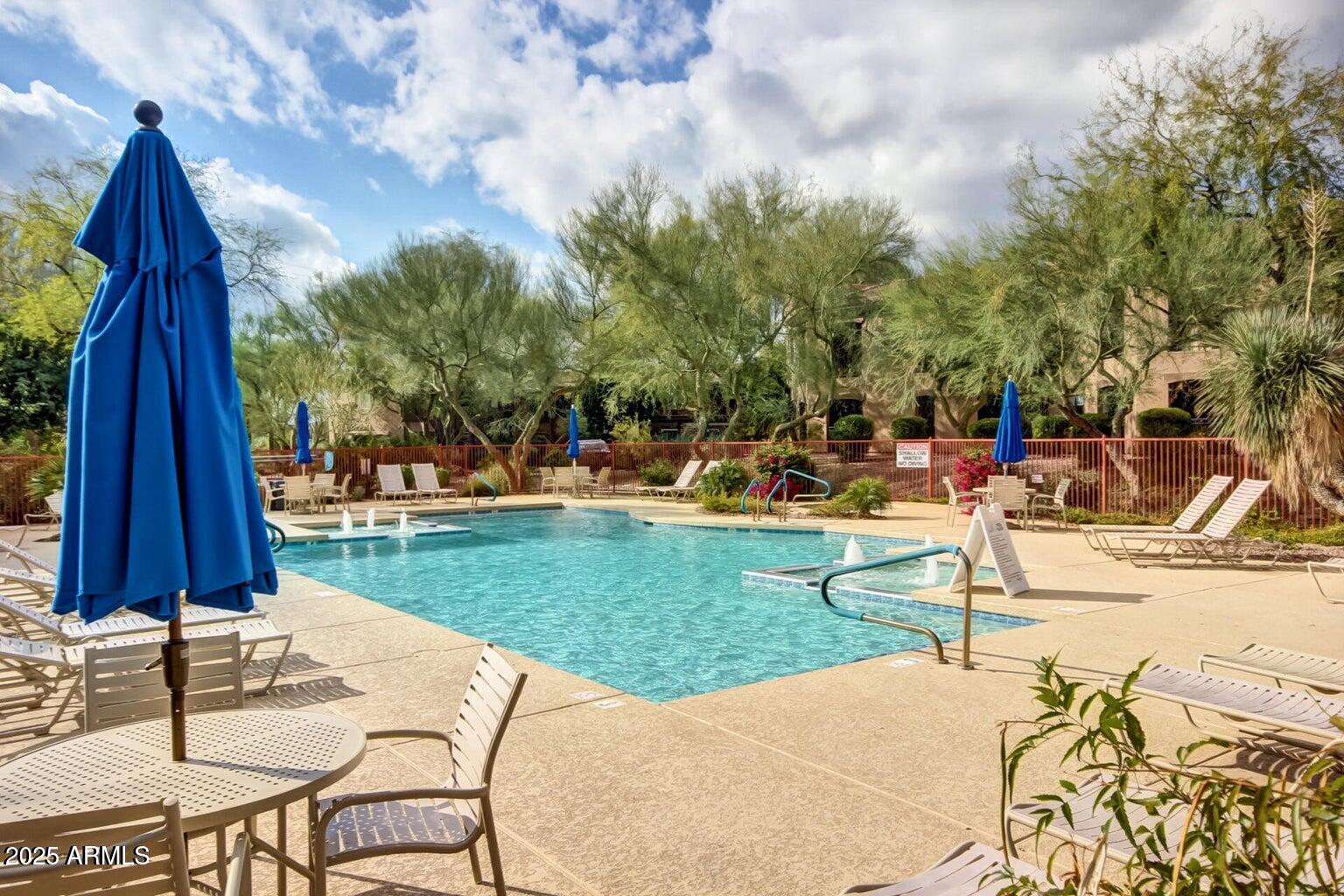 16801 N 94TH Street 2061