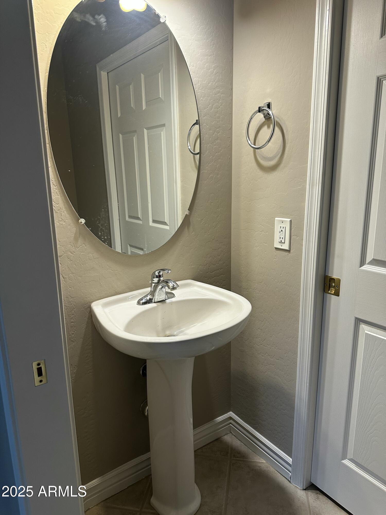 16801 N 94TH Street 2061