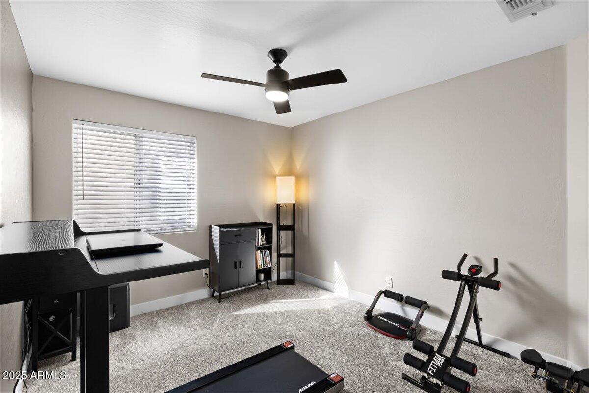 110 W ROSEMONTE Drive