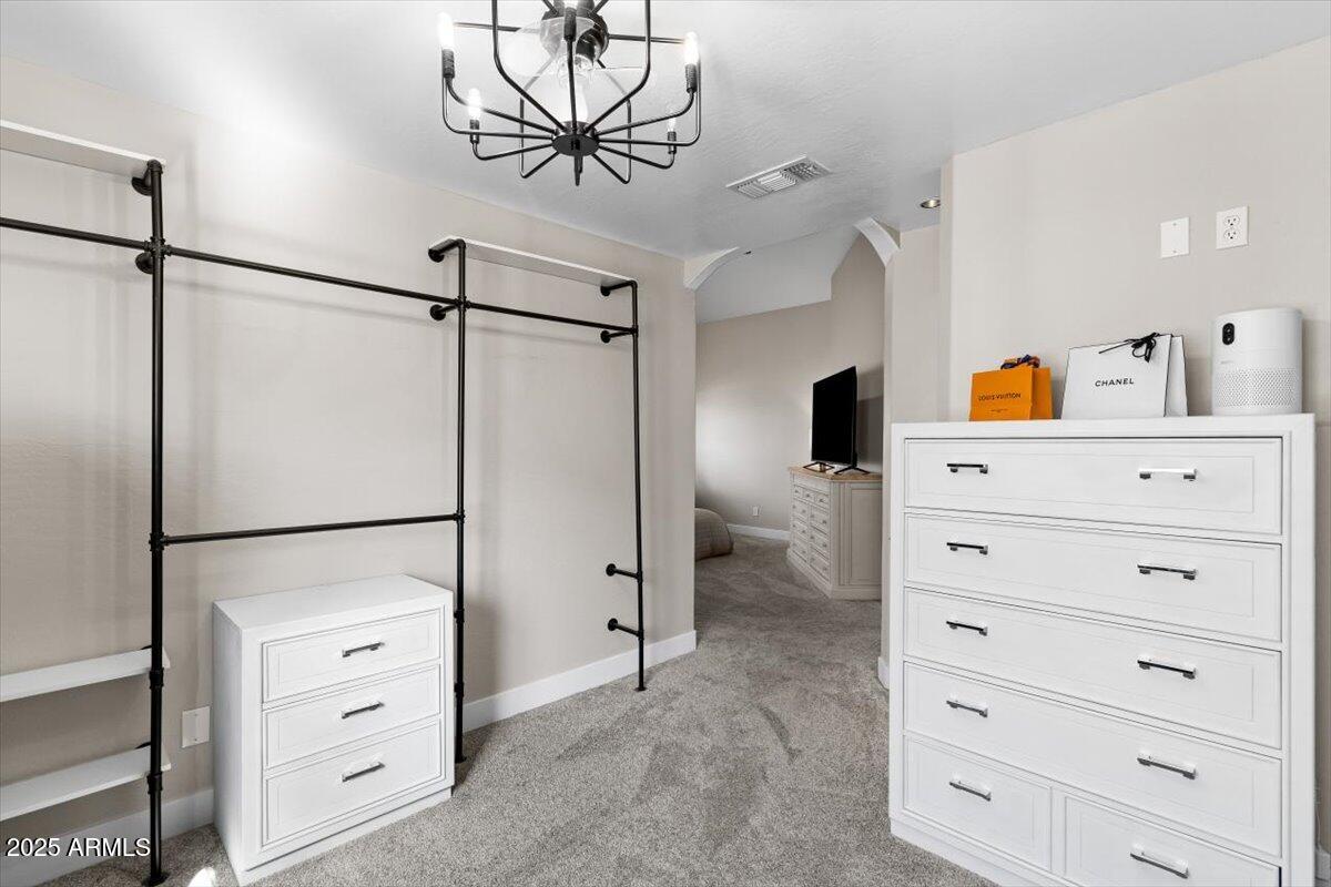 110 W ROSEMONTE Drive