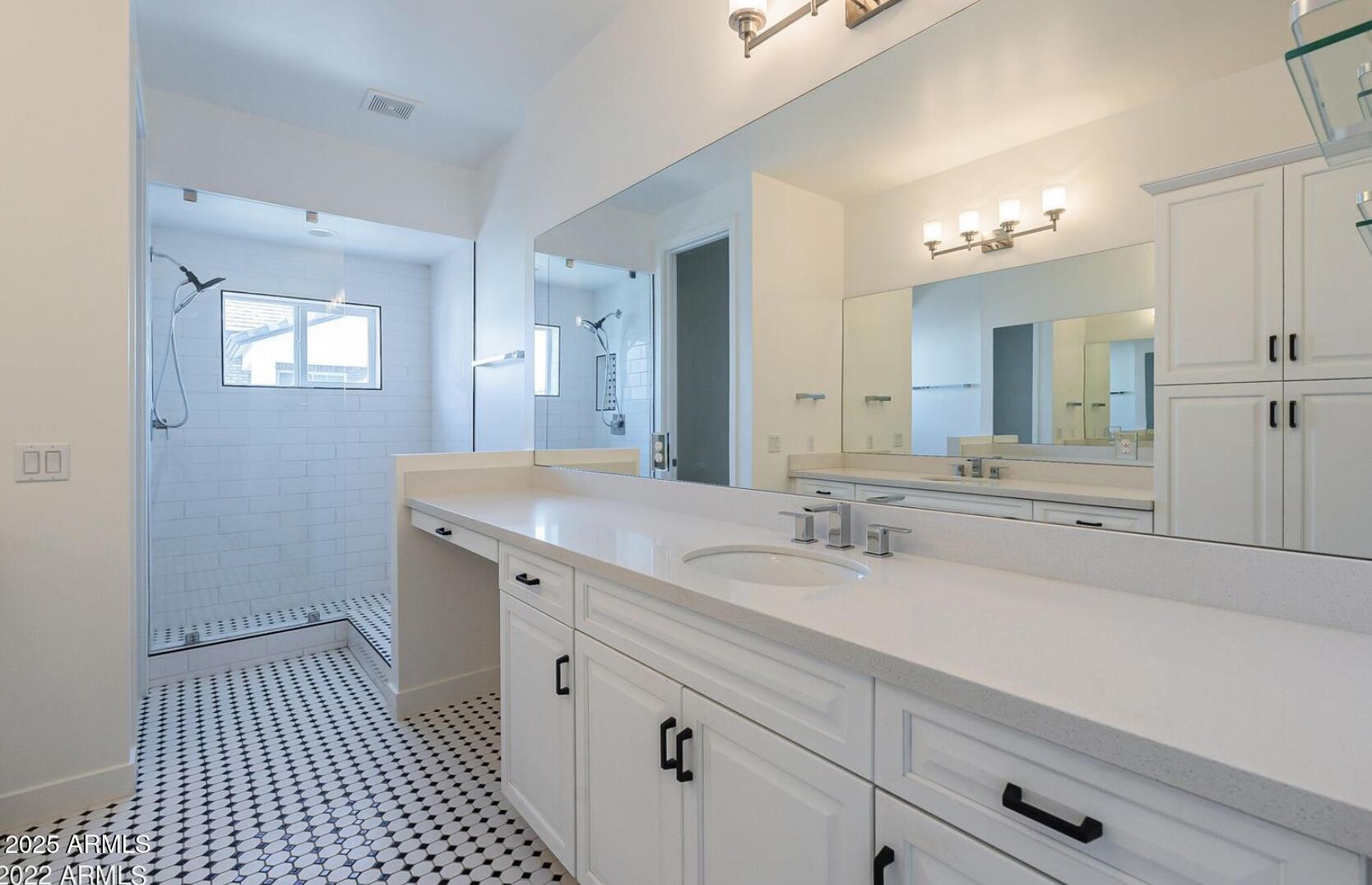 3030 N 38TH Street 113