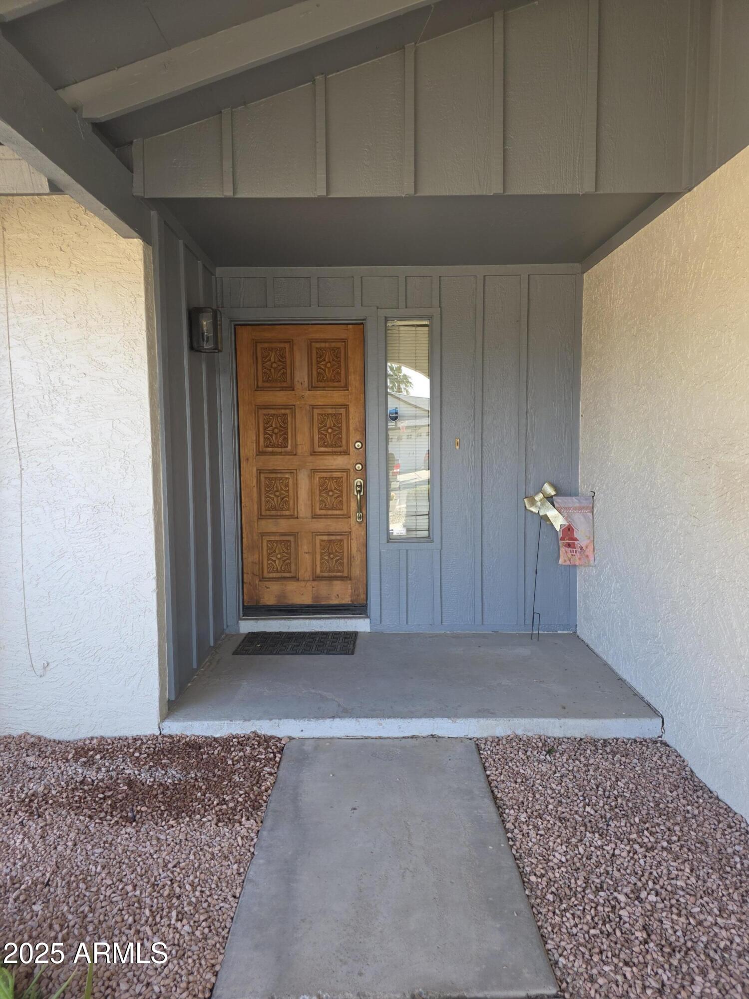 10470 E CLINTON Street