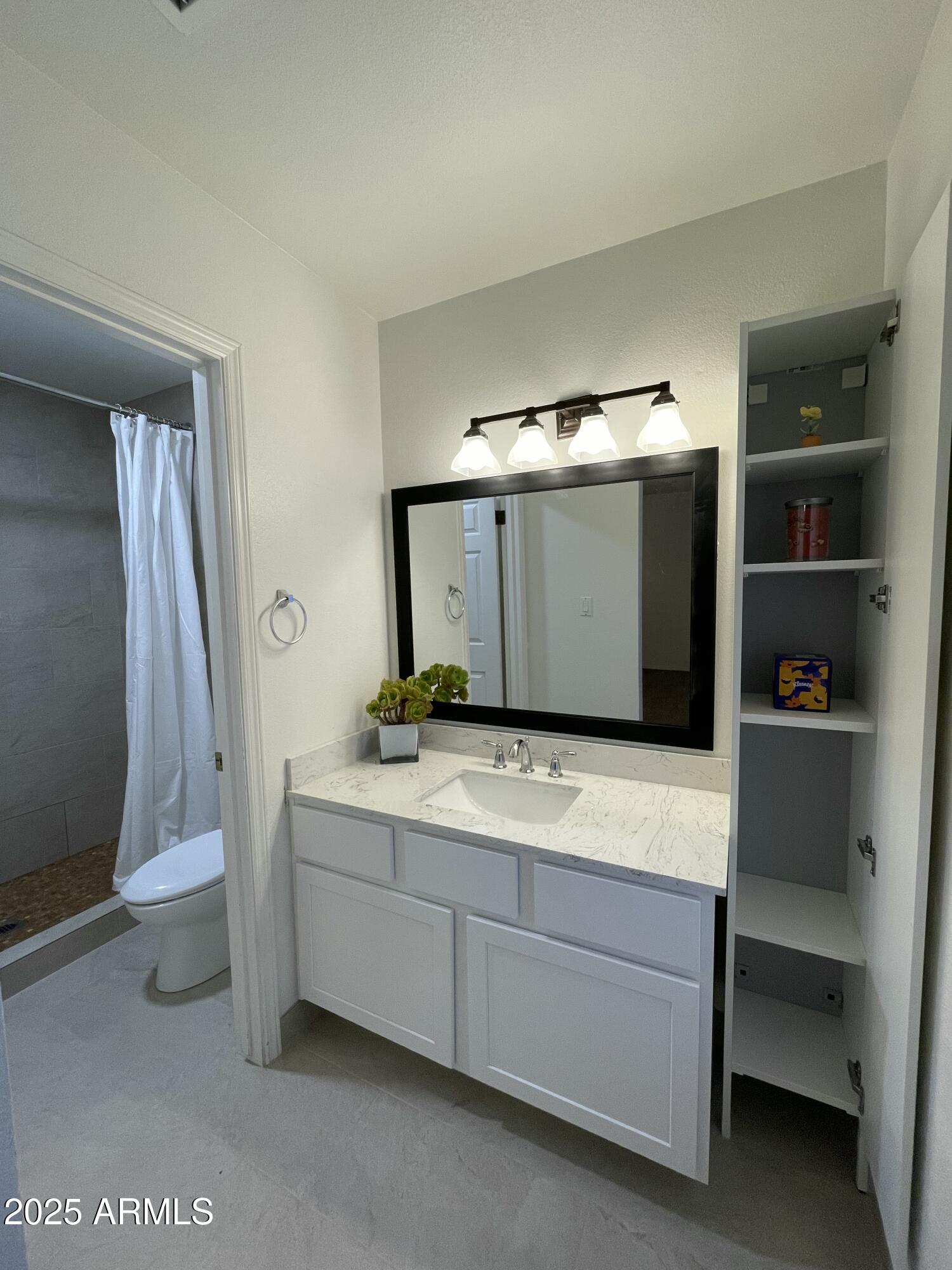 10470 E CLINTON Street