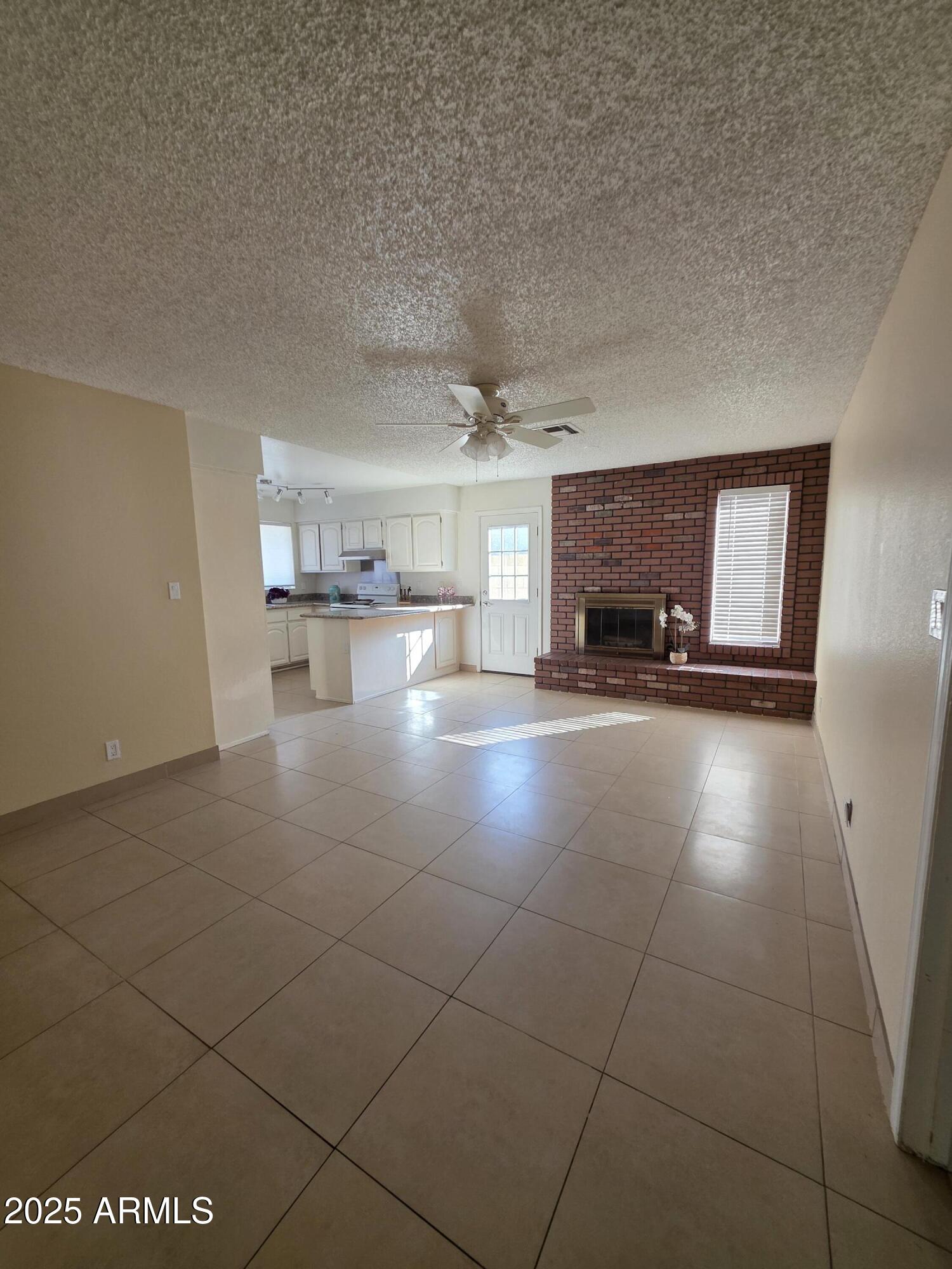 10470 E CLINTON Street