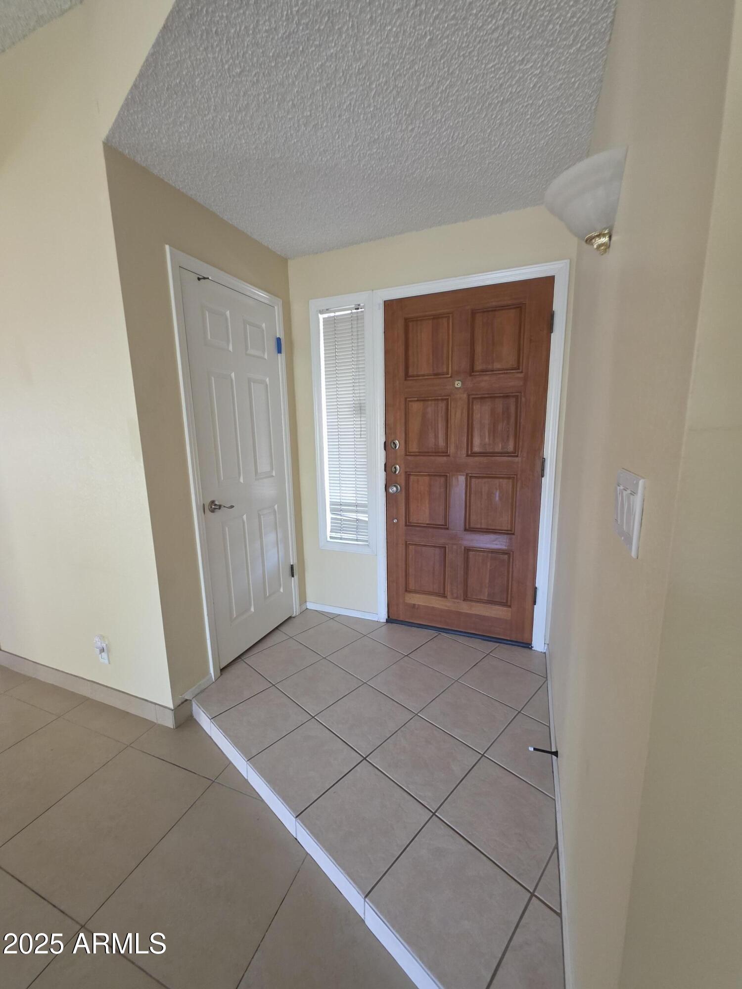 10470 E CLINTON Street