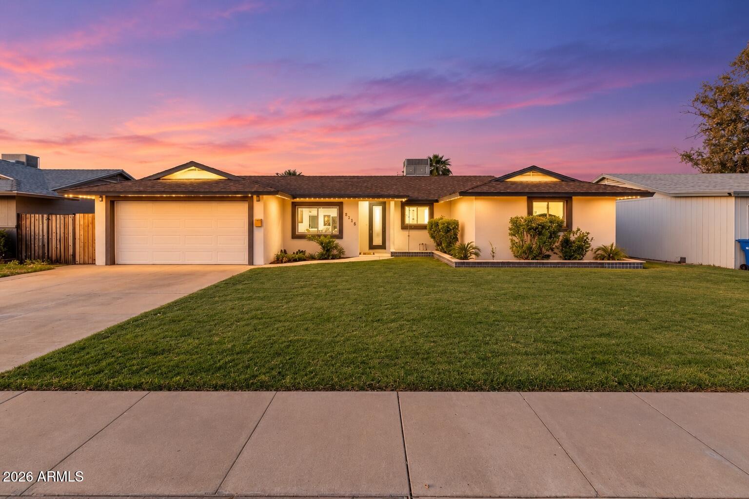 2236 E BLANCHE Drive