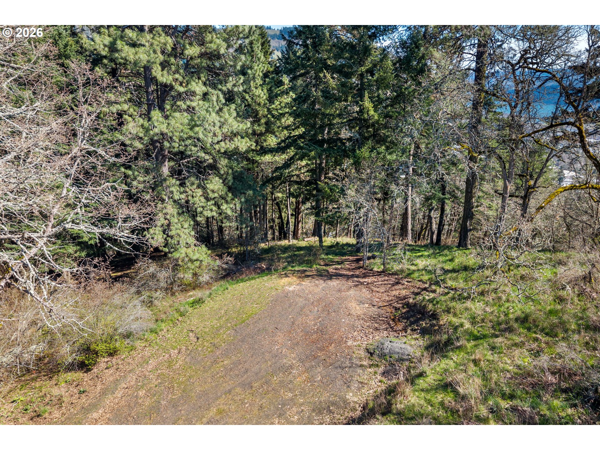 735 NW STRAWBERRY MOUNTAIN RD