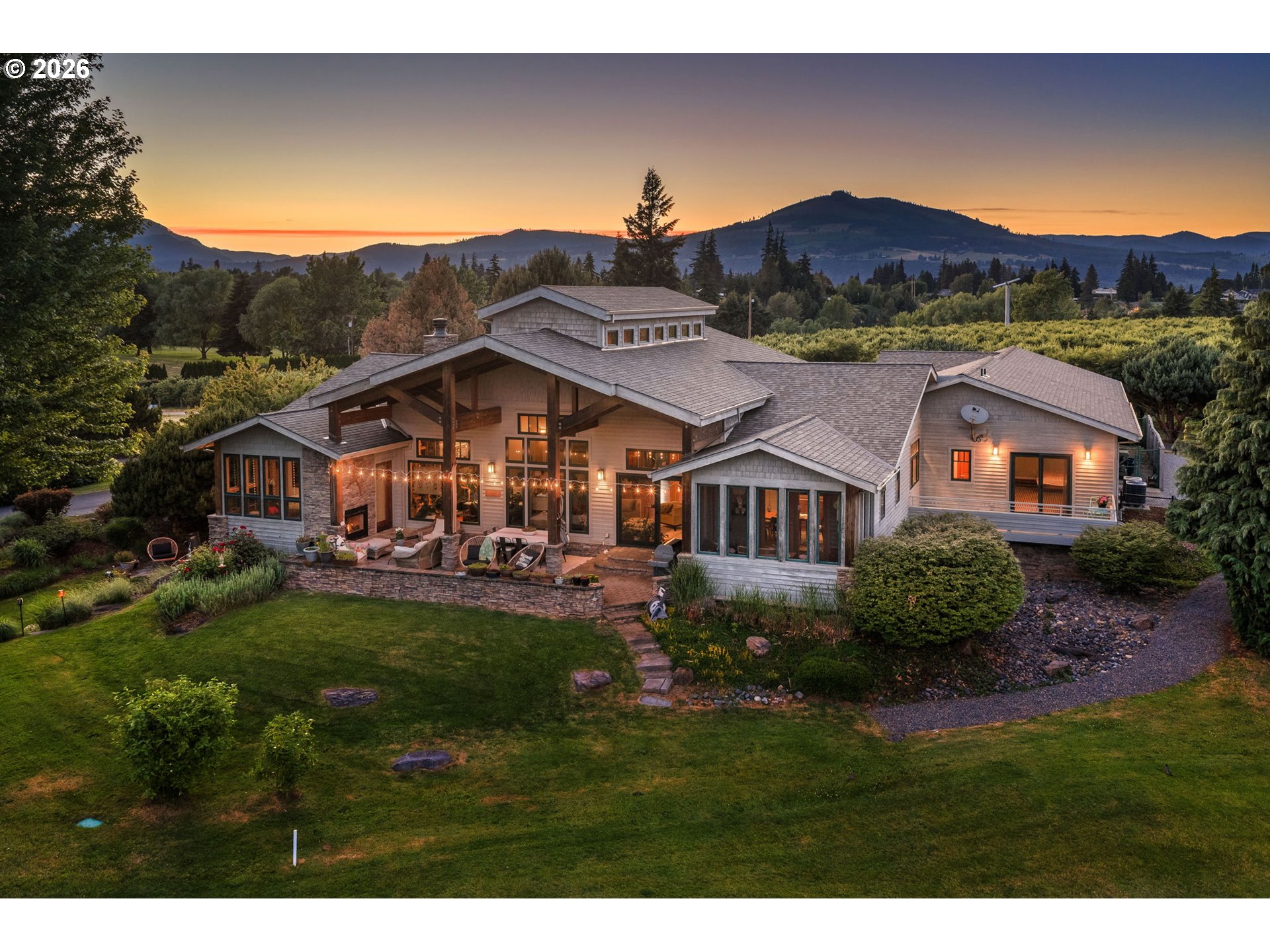 1193 INDIAN CREEK RD