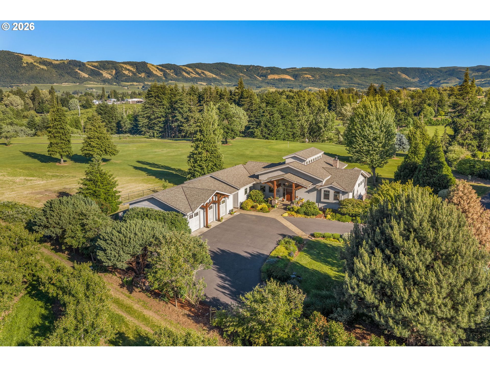 1193 INDIAN CREEK RD