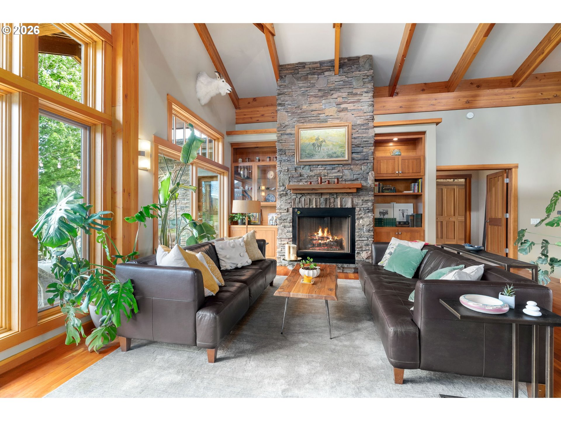 1193 INDIAN CREEK RD