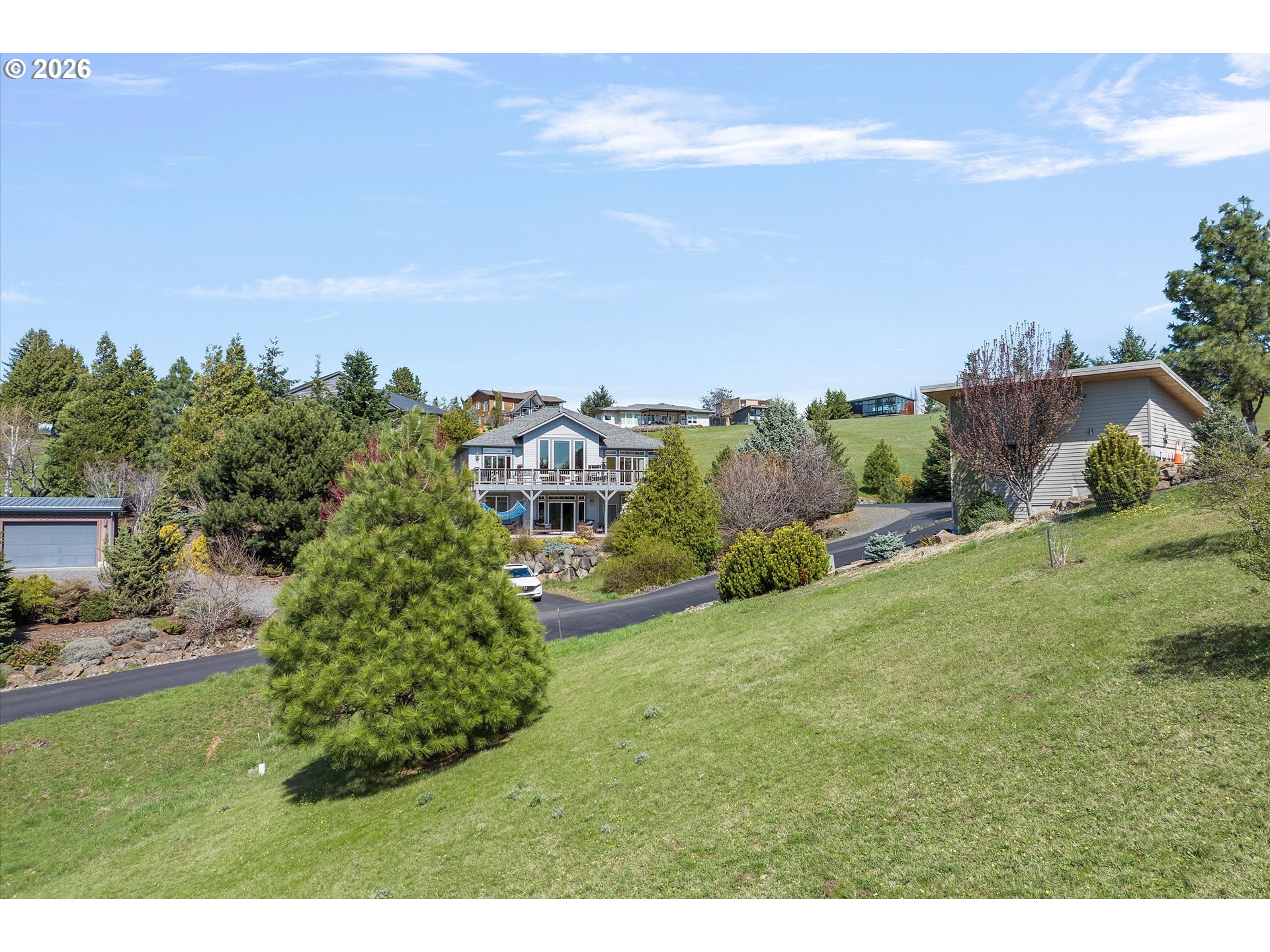 105 ALTA VISTA RD