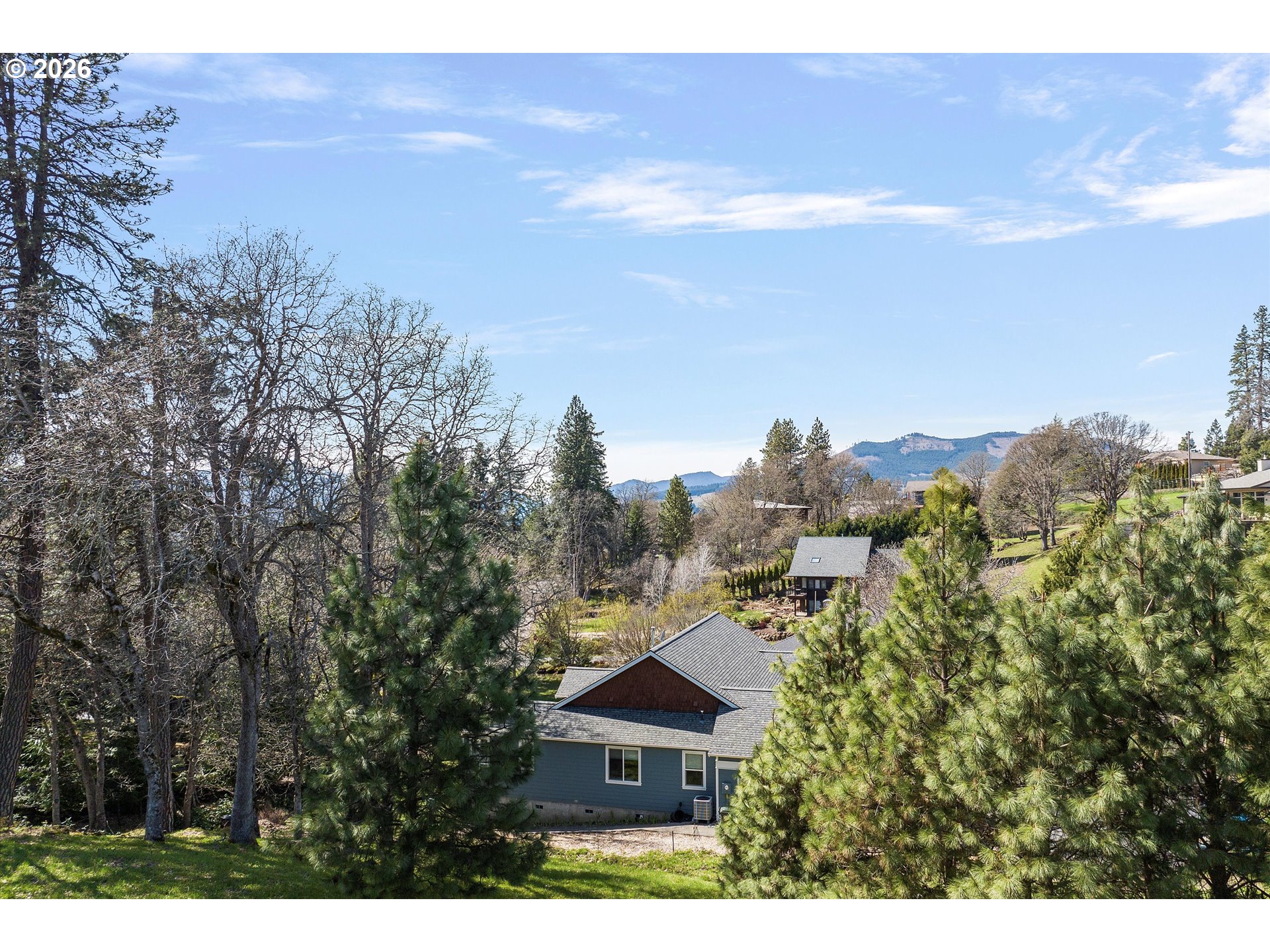105 ALTA VISTA RD