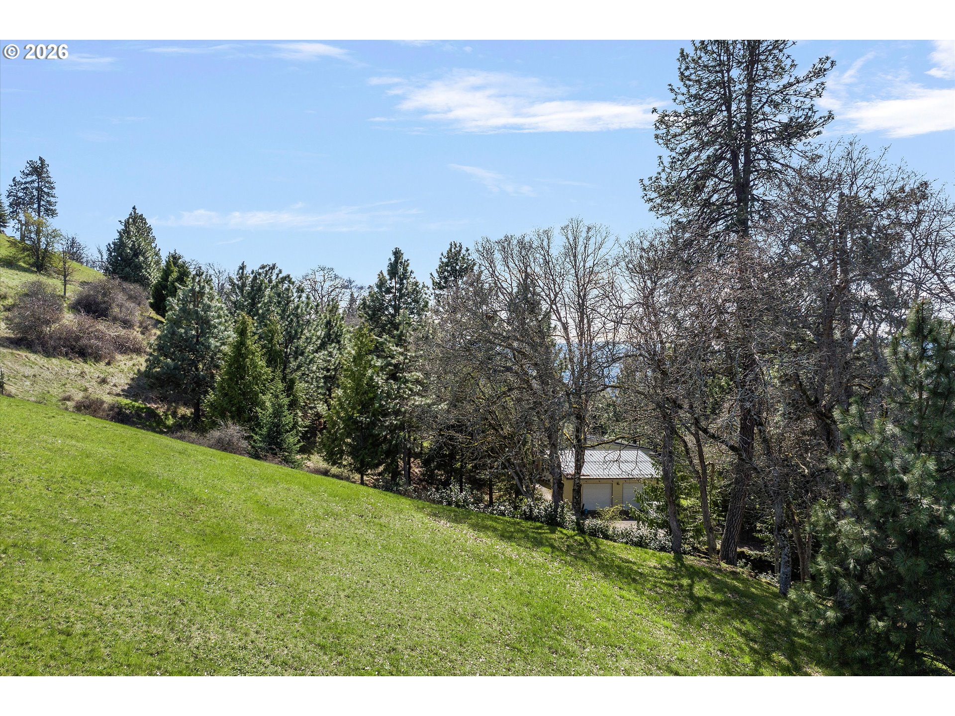 105 ALTA VISTA RD