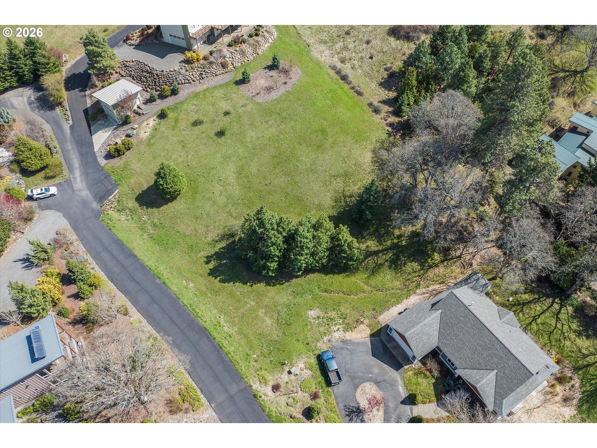 105 ALTA VISTA RD