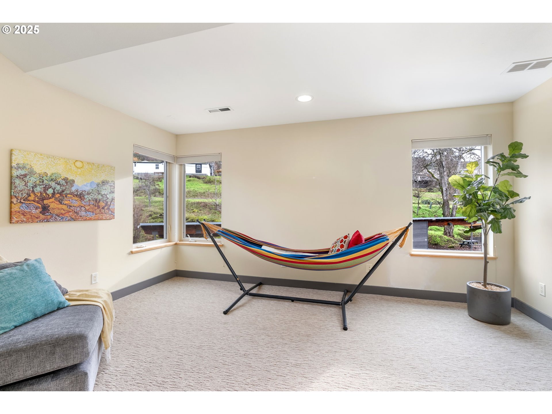 22 MOSIER CREEK PL Unit: 22