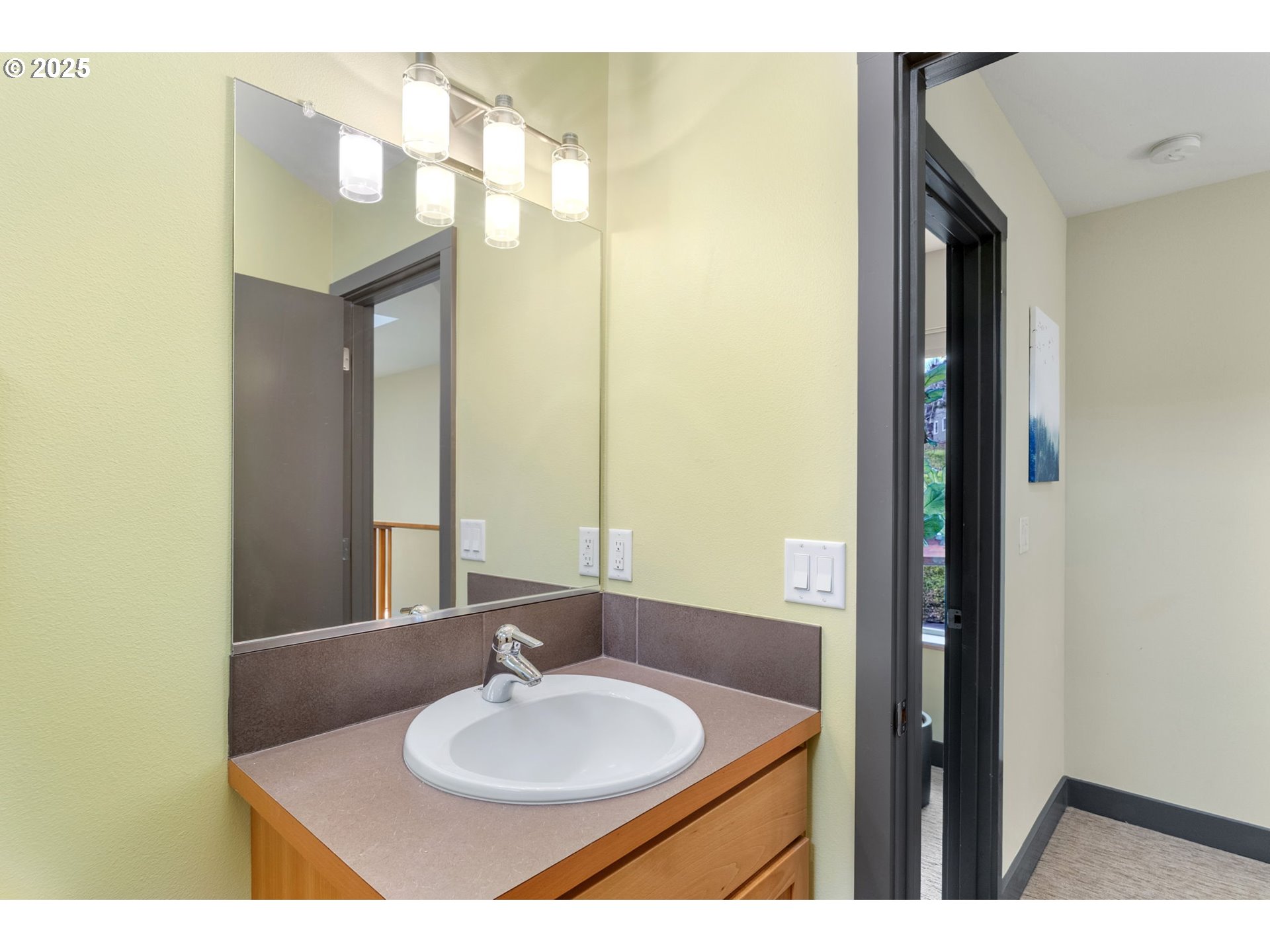 22 MOSIER CREEK PL Unit: 22
