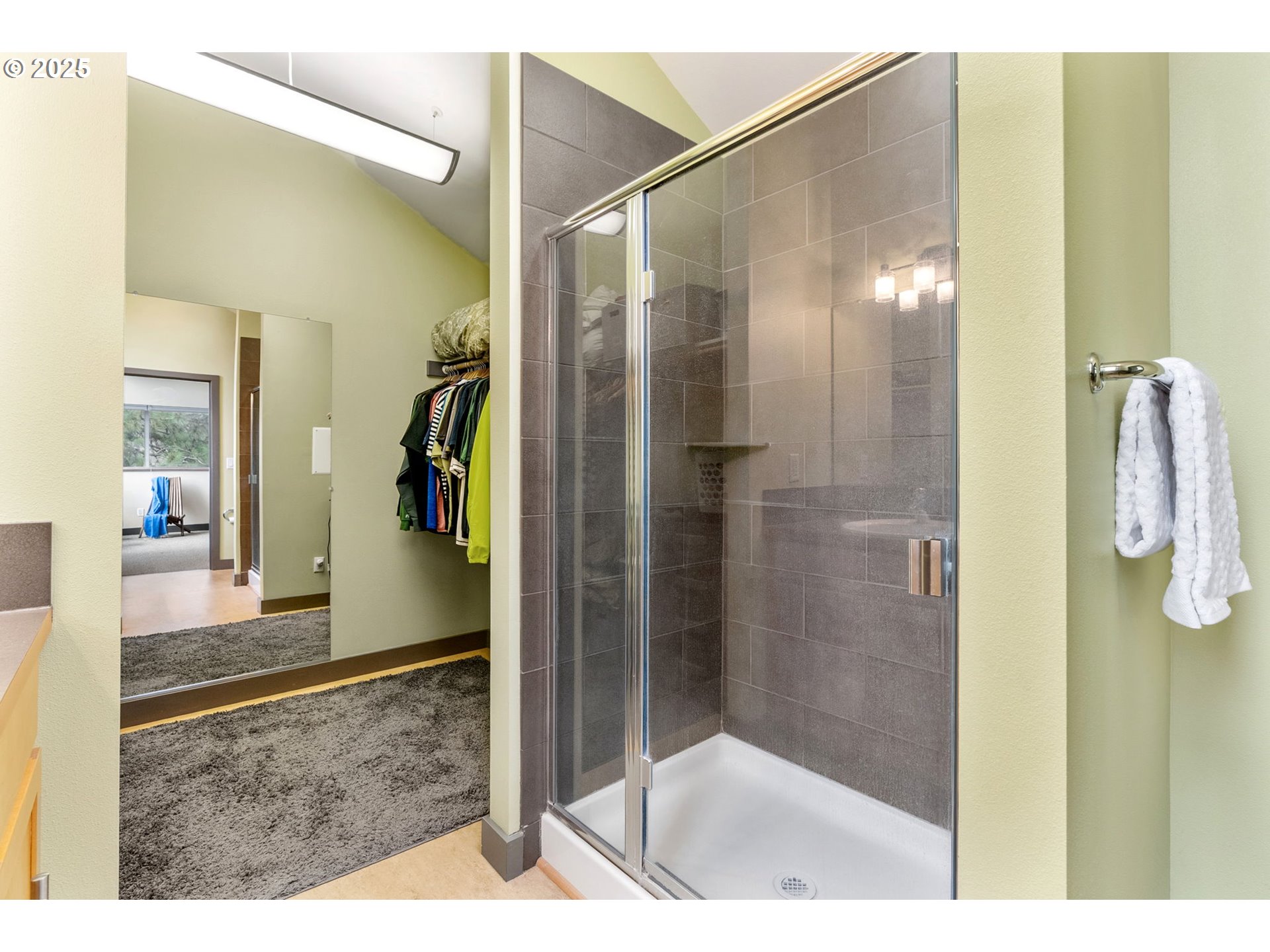 22 MOSIER CREEK PL Unit: 22